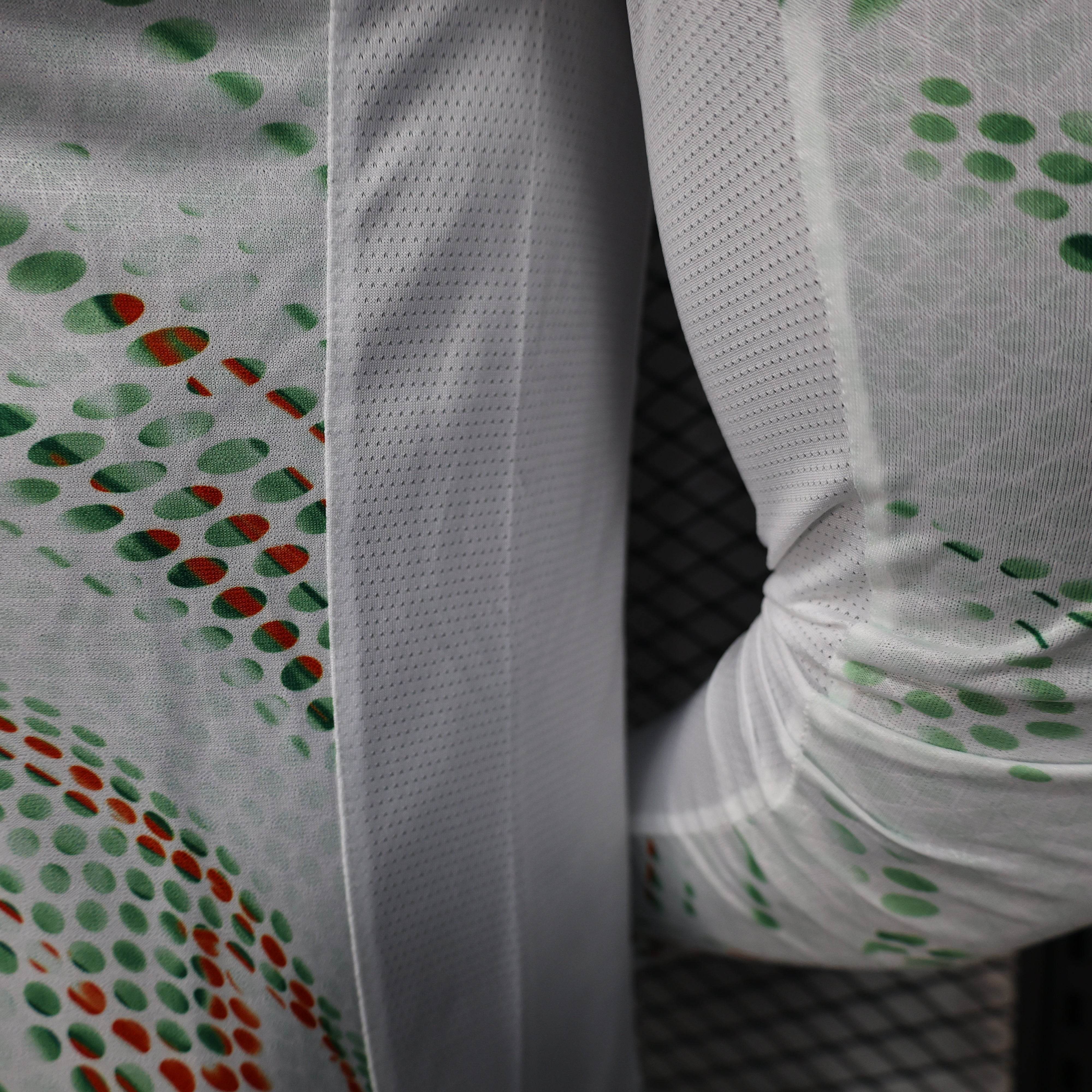 CAMISETA PORTUGAL Il 2025 HOMBRE (VERSIÓN JUGADOR) MANGA LARGA - ZonaCamisetas