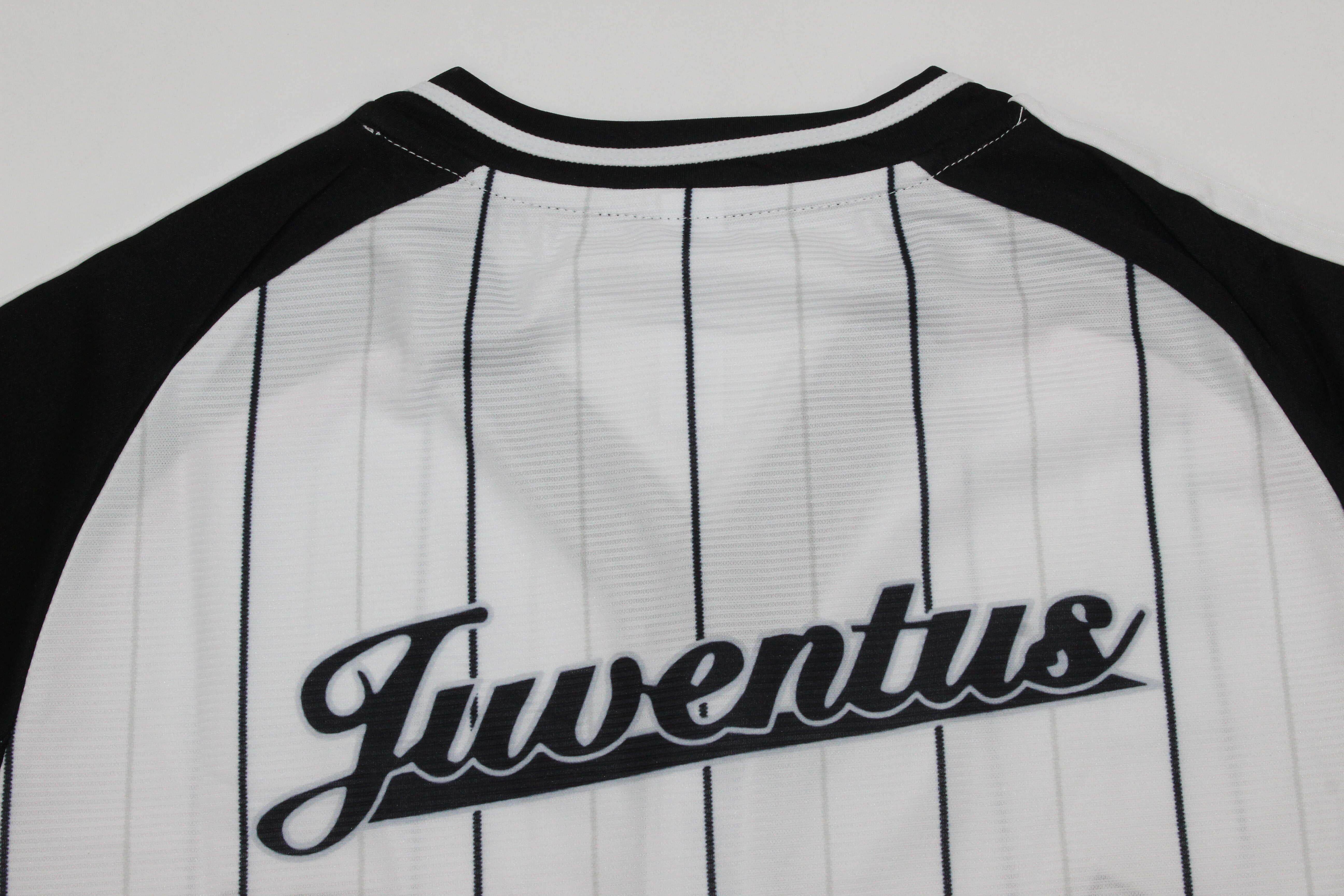 CAMISETA JUVENTUS EDICIÓN MLB (VERSIÓN FAN) - ZonaCamisetas