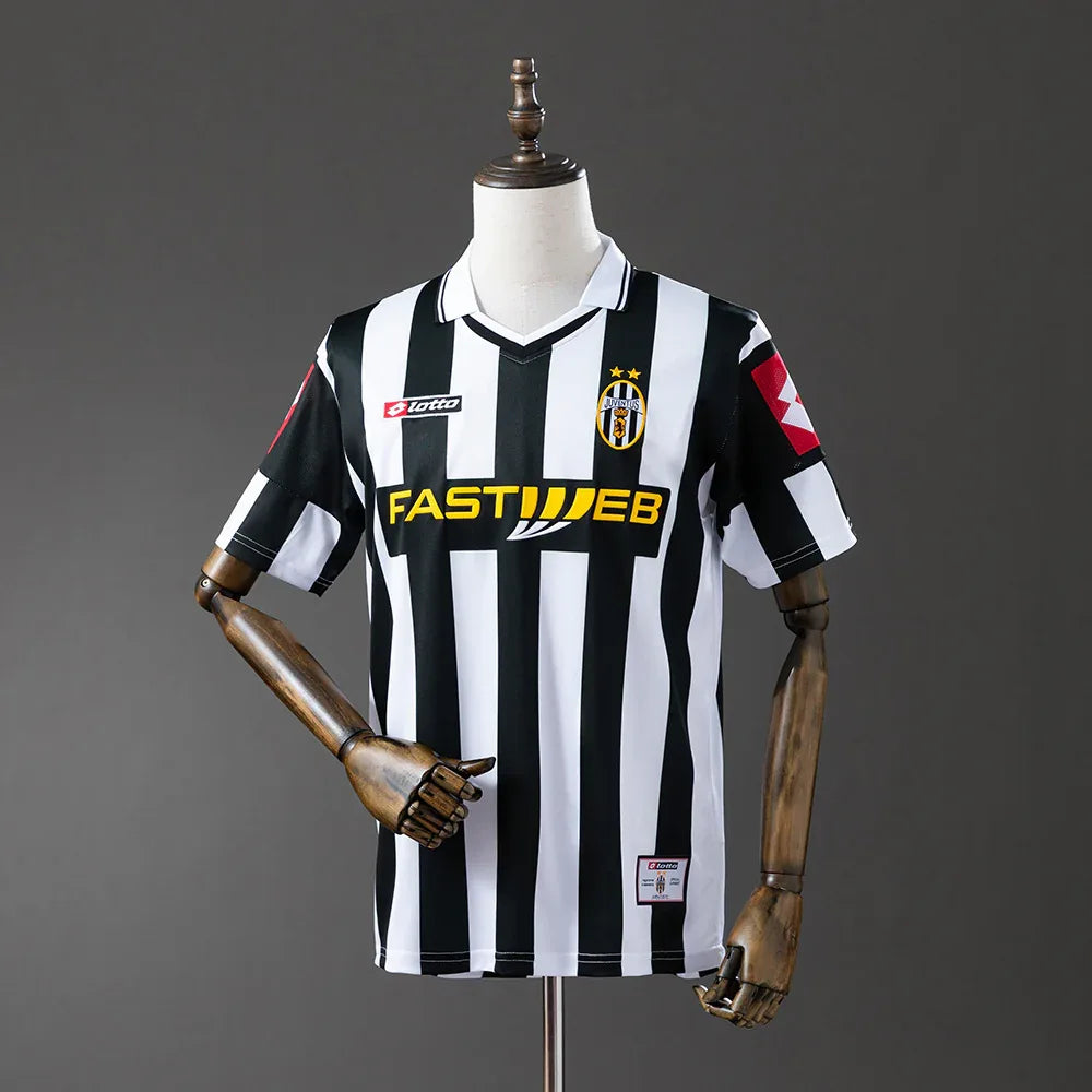 CAMISETA JUVENTUS I 01/02 HOMBRE (RETRO) - ZonaCamisetas