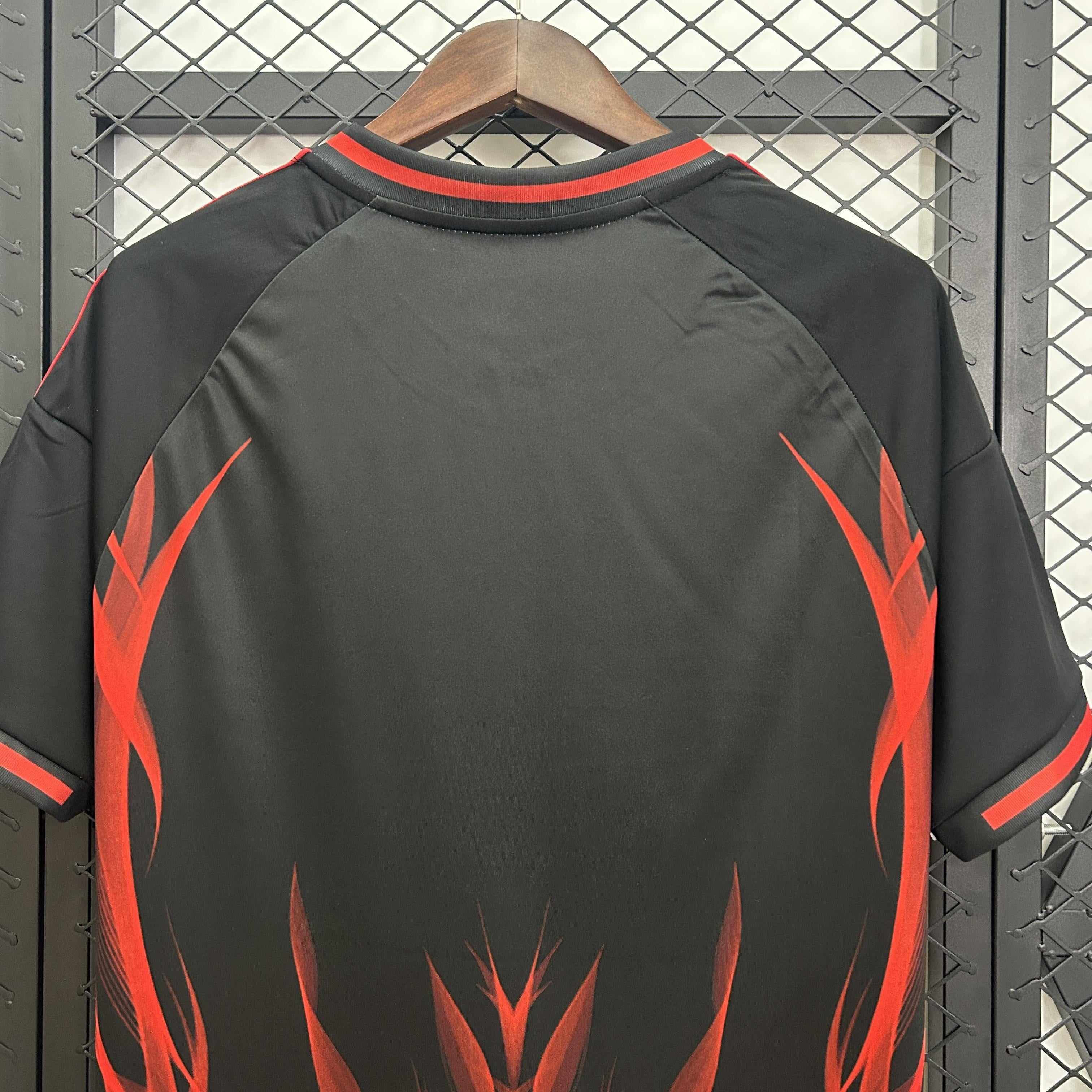 CAMISETA BENFICA l 25/26 HOMBRE (VERSIÓN FAN)