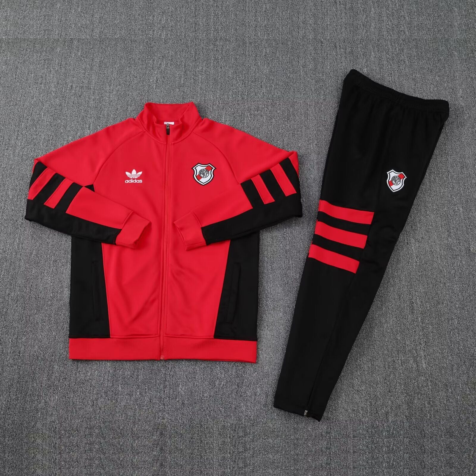 CONJUNTO LARGO RIVER PLATE II 25/26 HOMBRE