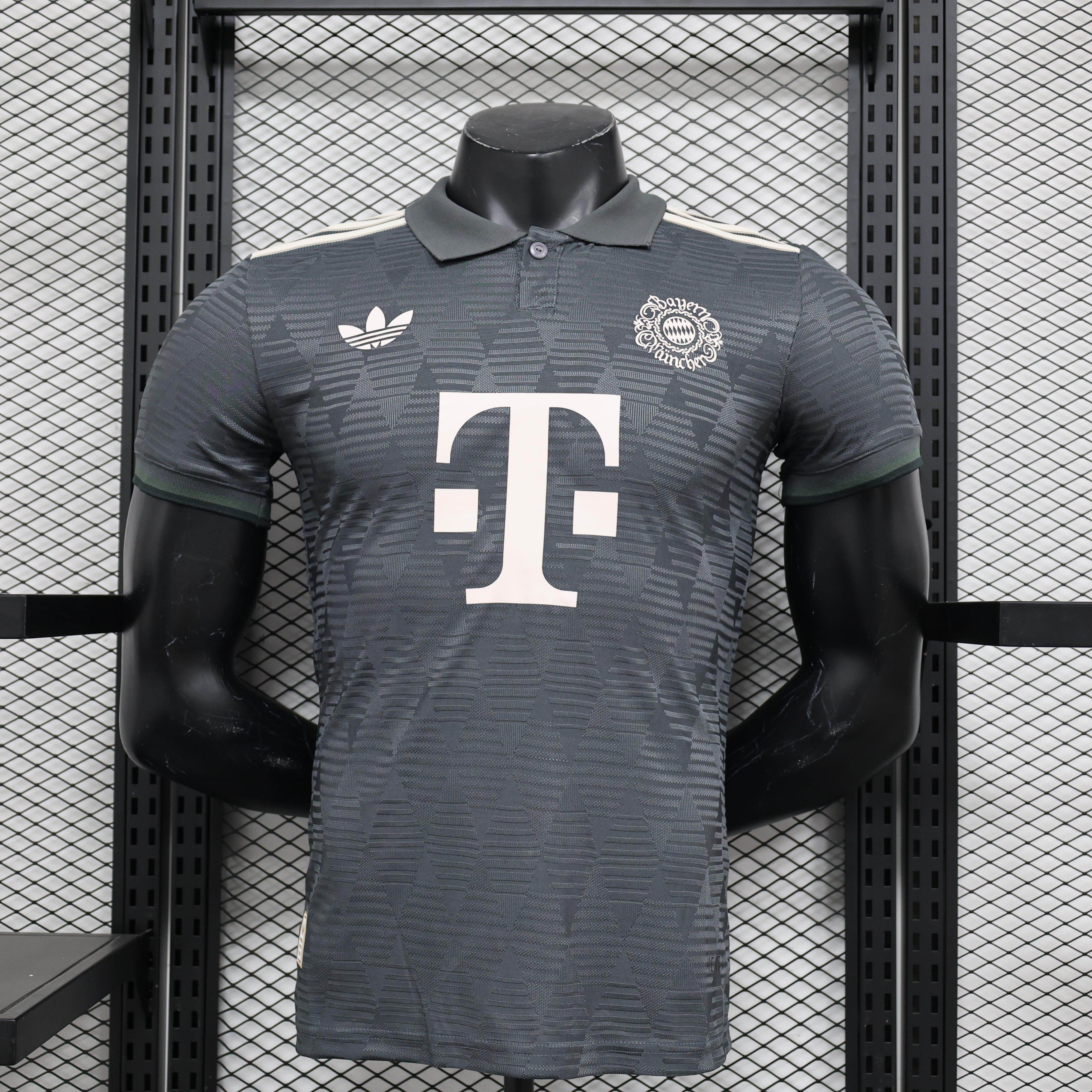CAMISETA BAYERN DE MUNICH l 24/25 HOMBRE (VERSIÓN JUGADOR) - ZonaCamisetas