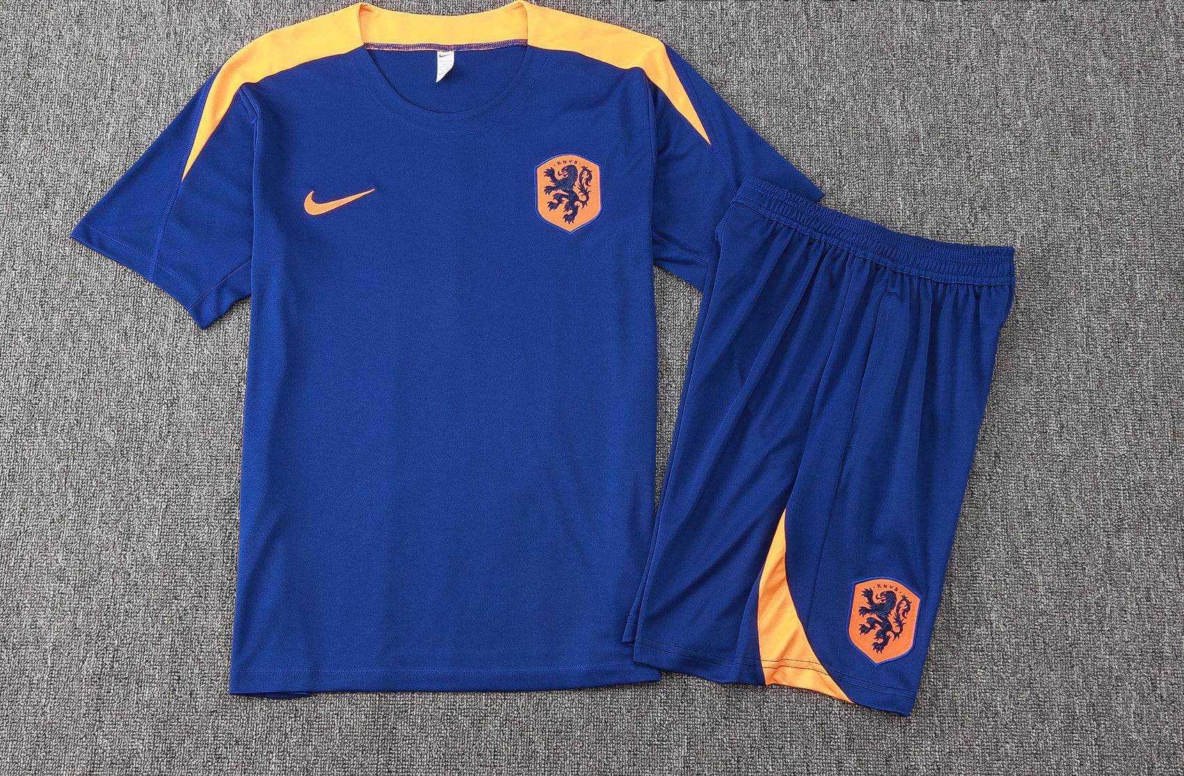 CONJUNTO CORTO HOLANDA ENTRENAMIENTO I 24/25 HOMBRE - ZonaCamisetas