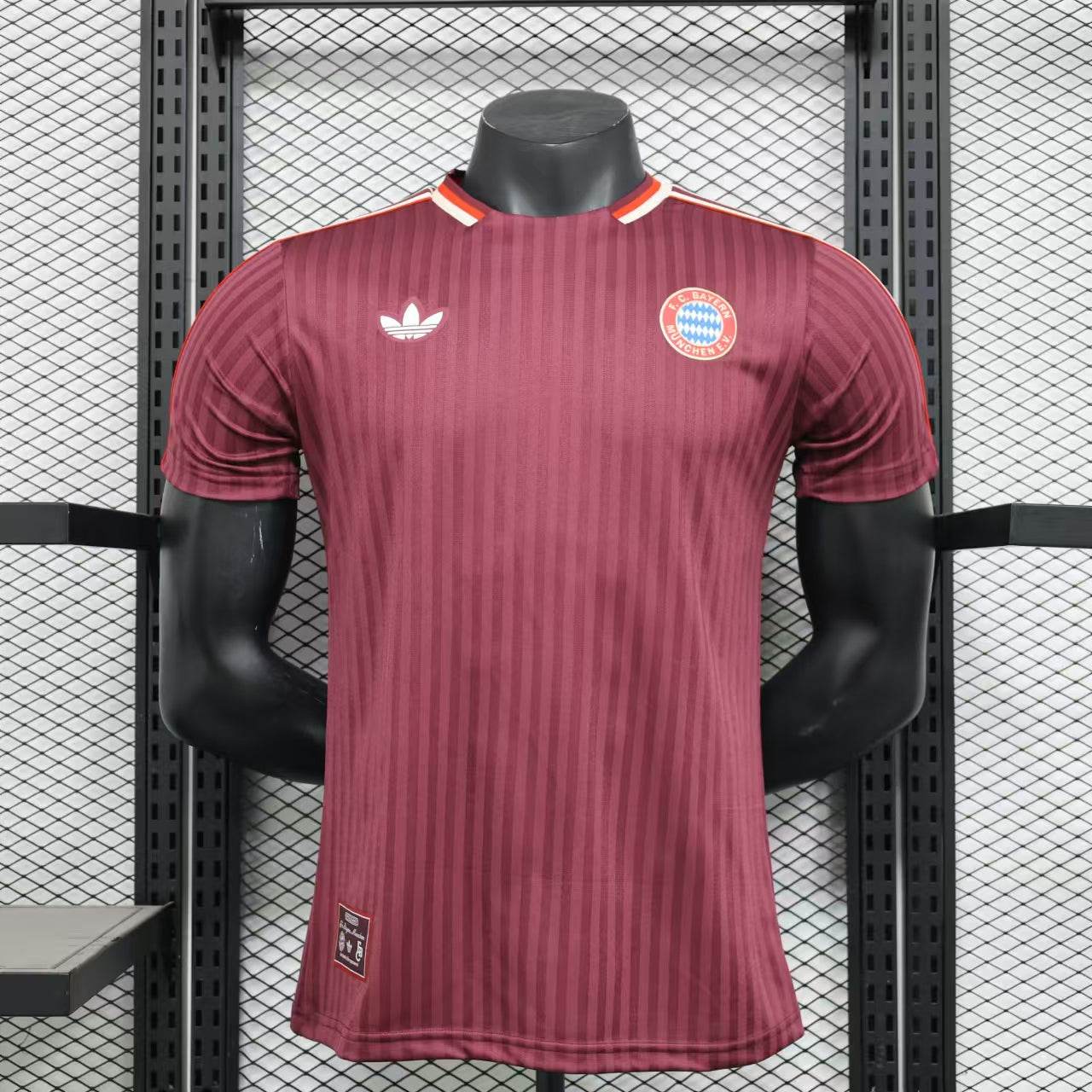 CAMISETA BAYERN DE MUNICH I 25/26 HOMBRE (VERSIÓN JUGADOR) - ZonaCamisetas