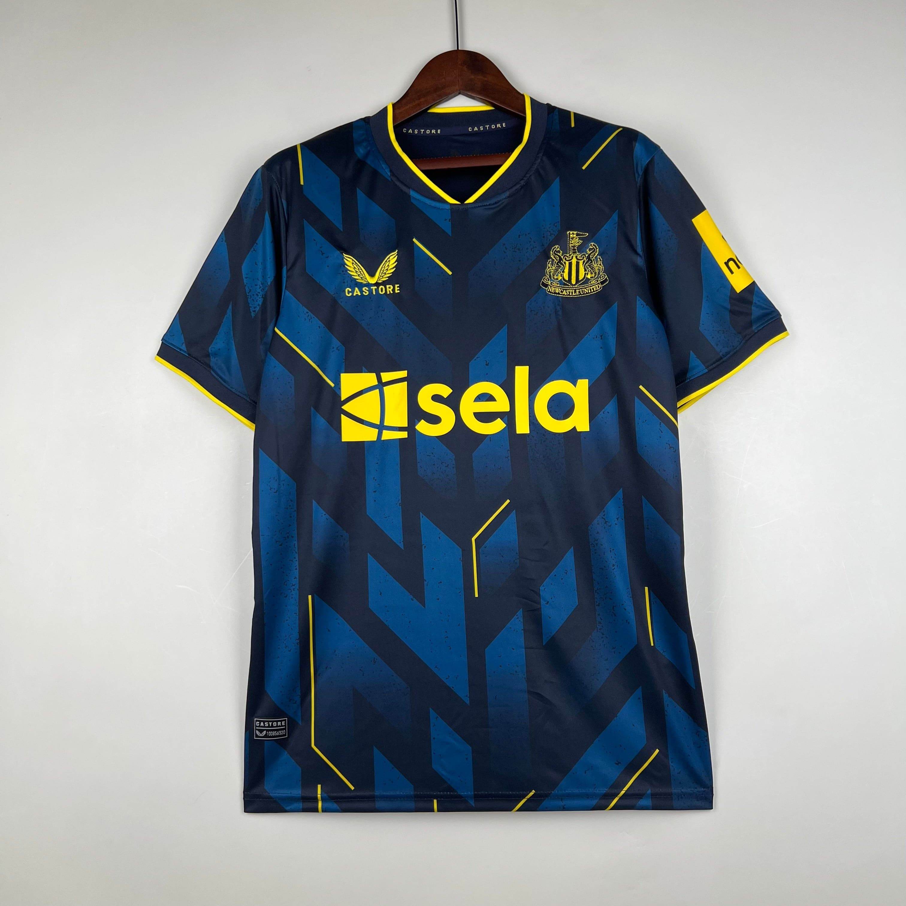 CAMISETA NEWCASTLE IlI 23/24 HOMBRE (VERSIÓN FAN) - ZonaCamisetas