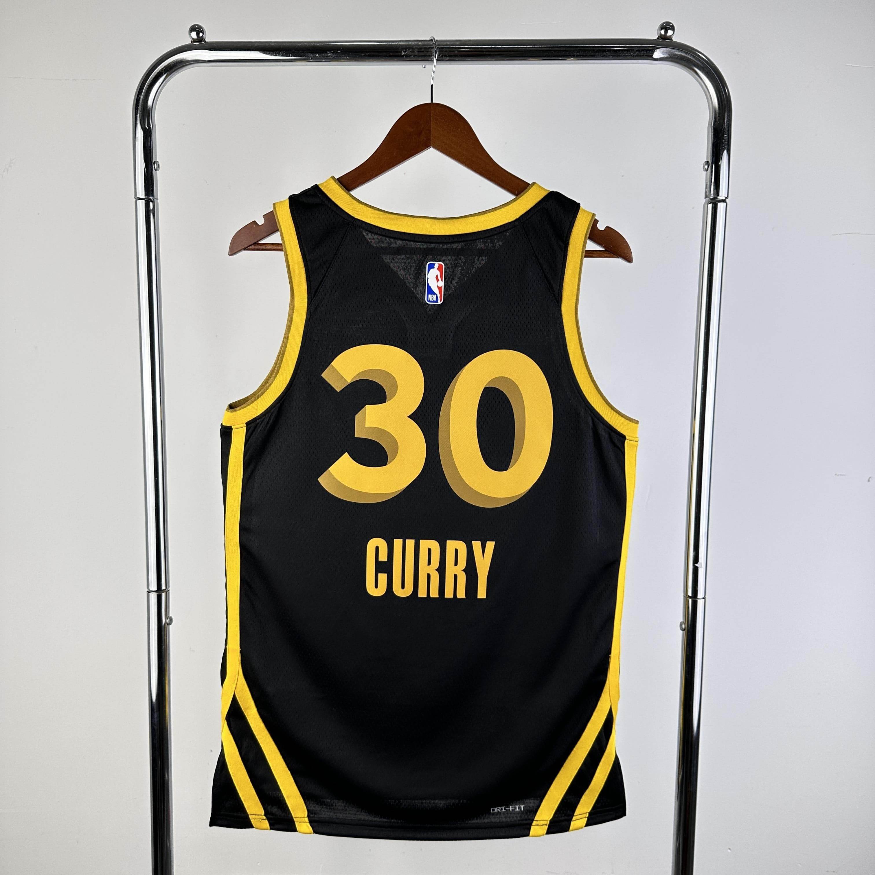 CAMISETA WARRIORS SEASON 24 HOMBRE EDICIÓN CURRY (NBA) - ZonaCamisetas