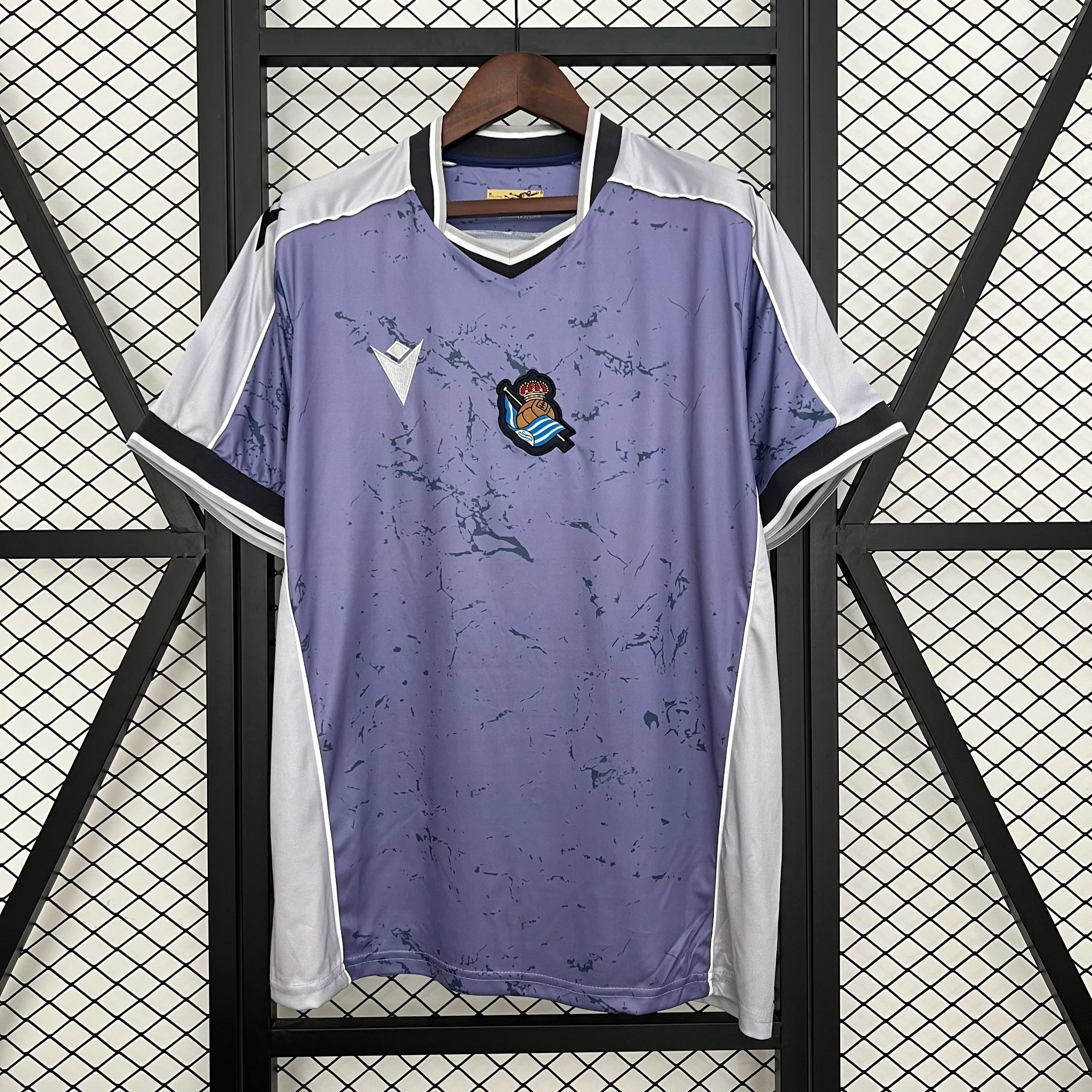 CAMISETA REAL SOCIEDAD Il 25/26 HOMBRE (VERSIÓN FAN) - ZonaCamisetas