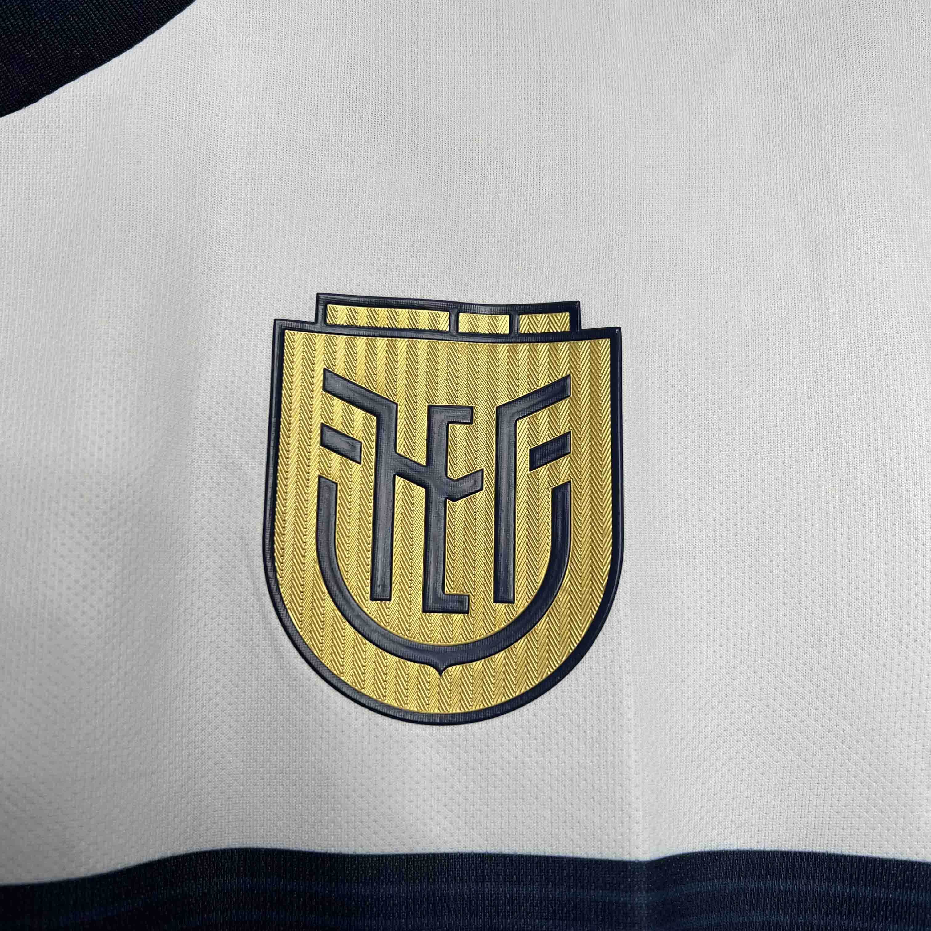 CAMISETA ECUADOR llI 2024 HOMBRE (VERSIÓN FAN) - ZonaCamisetas