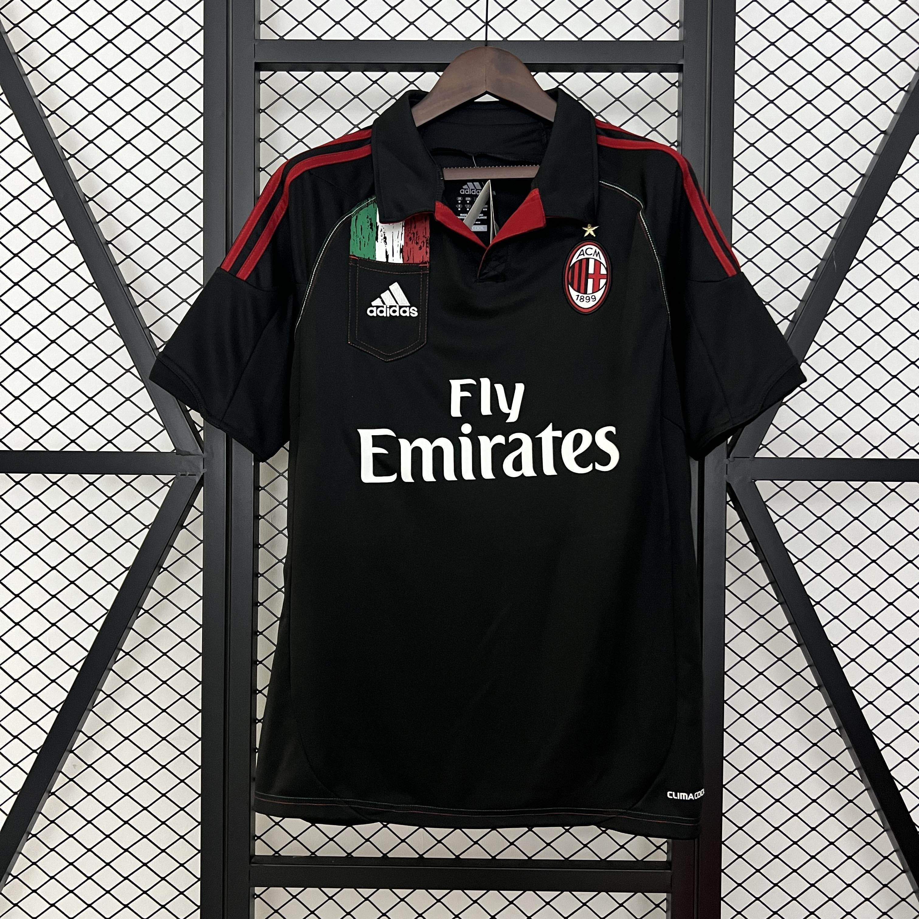 CAMISETA AC MILAN Il 12/13 HOMBRE (RETRO) - ZonaCamisetas