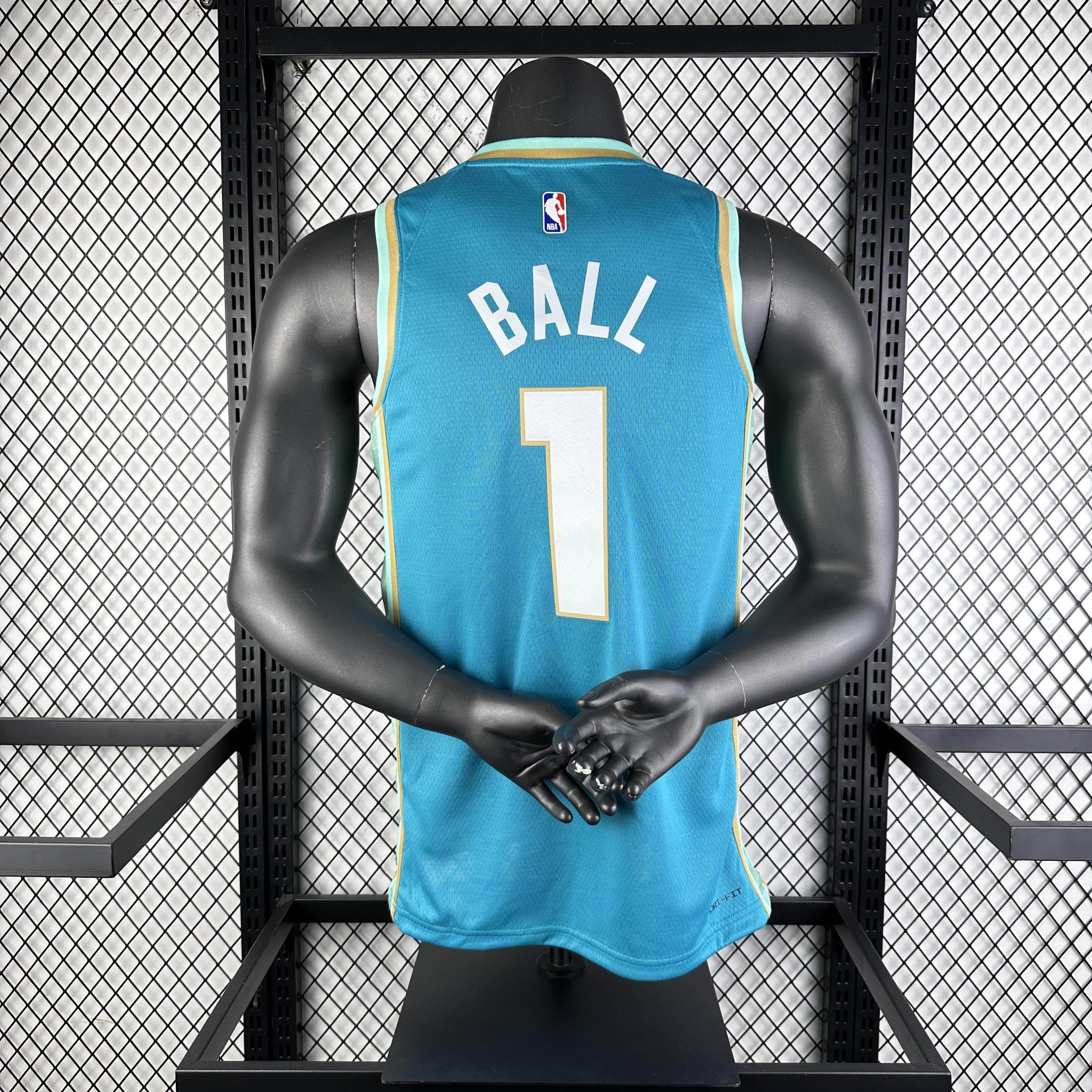 CAMISETA HORNETS SEASON 24 HOMBRE EDICIÓN BALL (NBA) - ZonaCamisetas