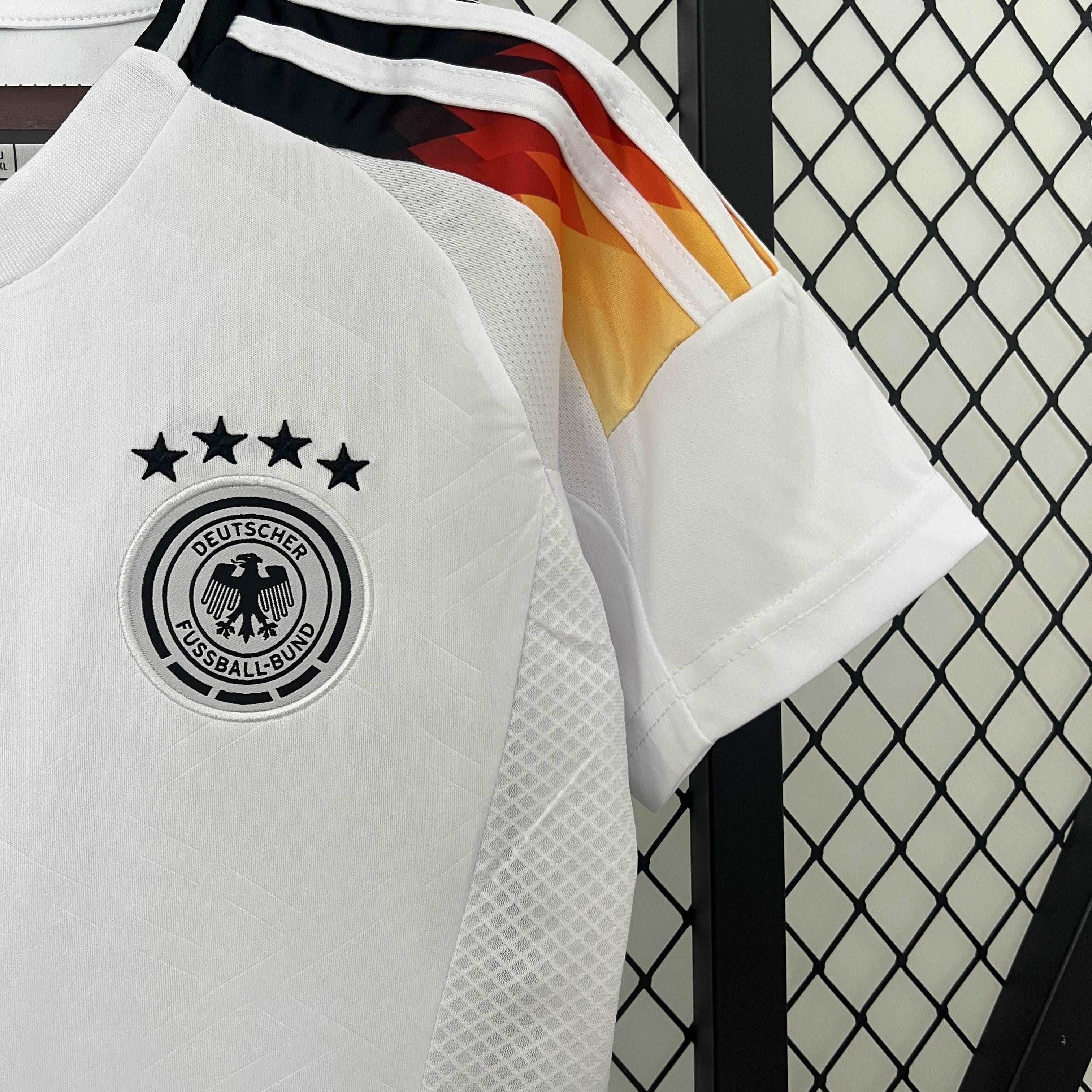 CAMISETA ALEMANIA I 2024 MUJER (VERSIÓN FAN) - ZonaCamisetas