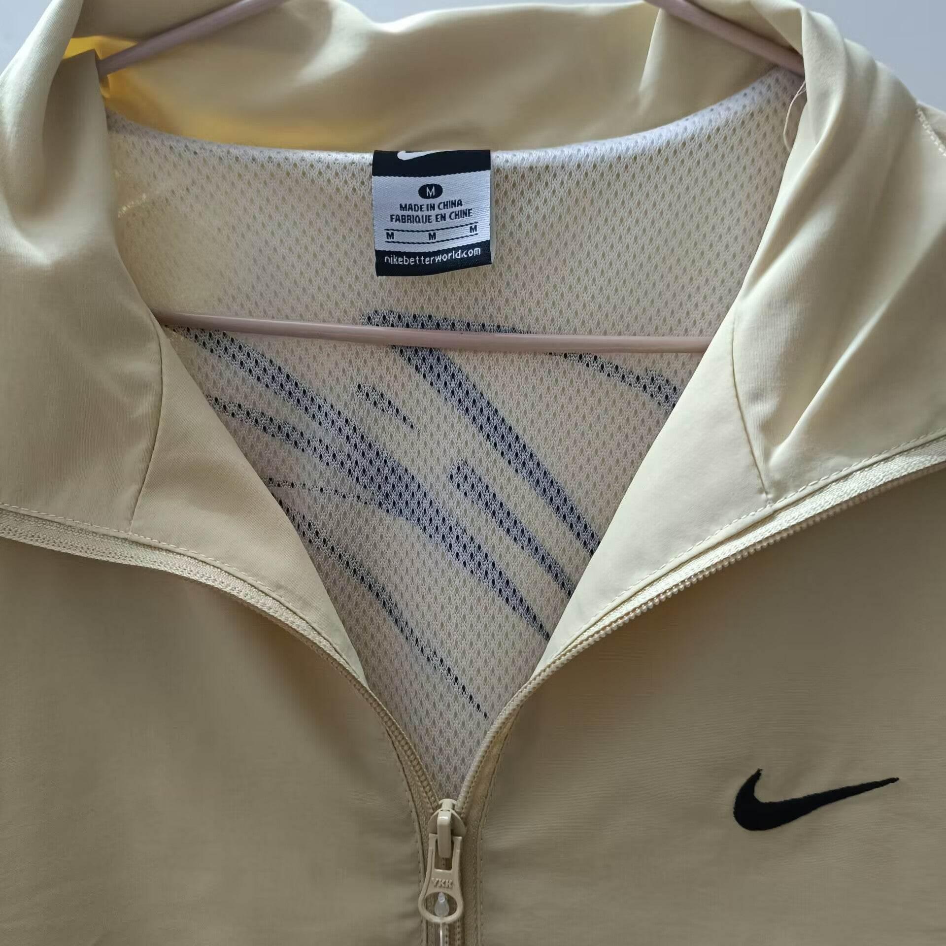 CORTAVIENTO NIKE 2025 - ZonaCamisetas