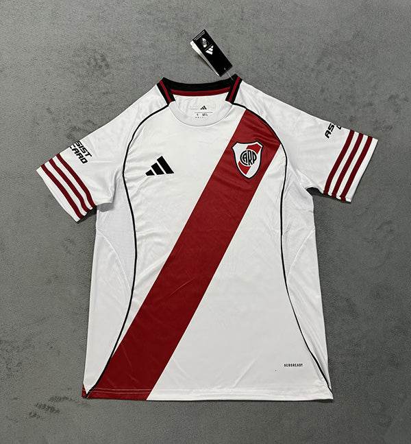 CAMISETA RIVER PLATE I 25/26 HOMBRE (VERSIÓN FAN) - ZonaCamisetas