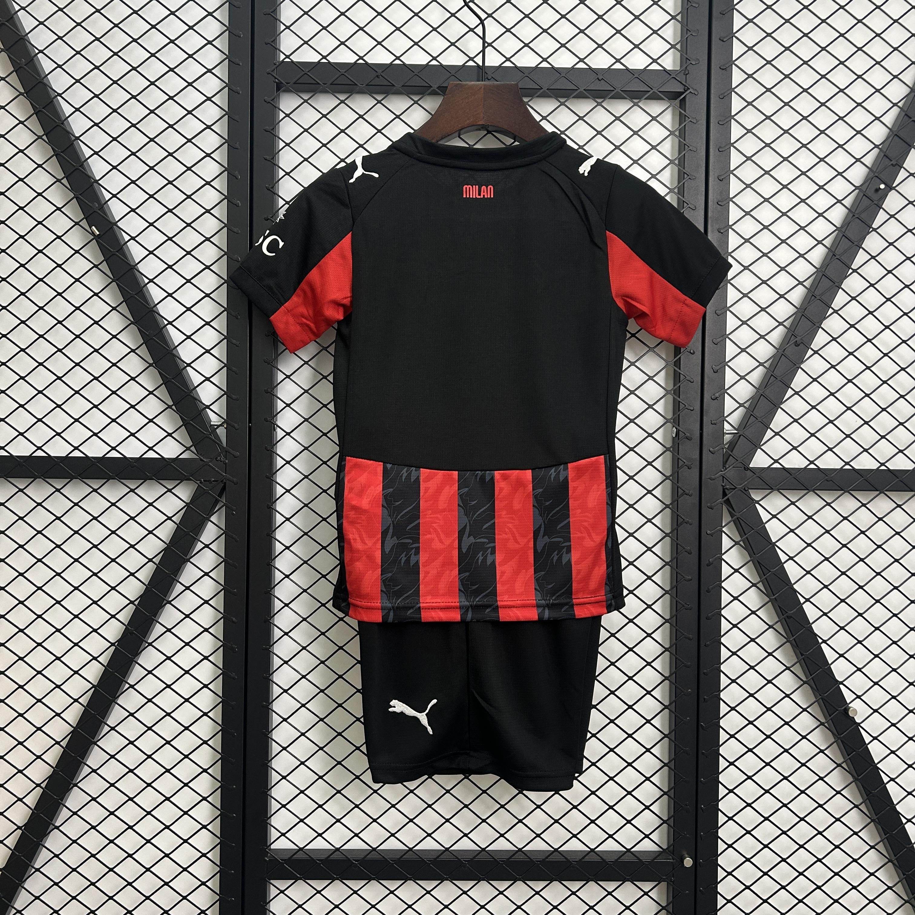 CAMISETA AC MILAN I 25/26 CONJUNTO INFANTIL - ZonaCamisetas