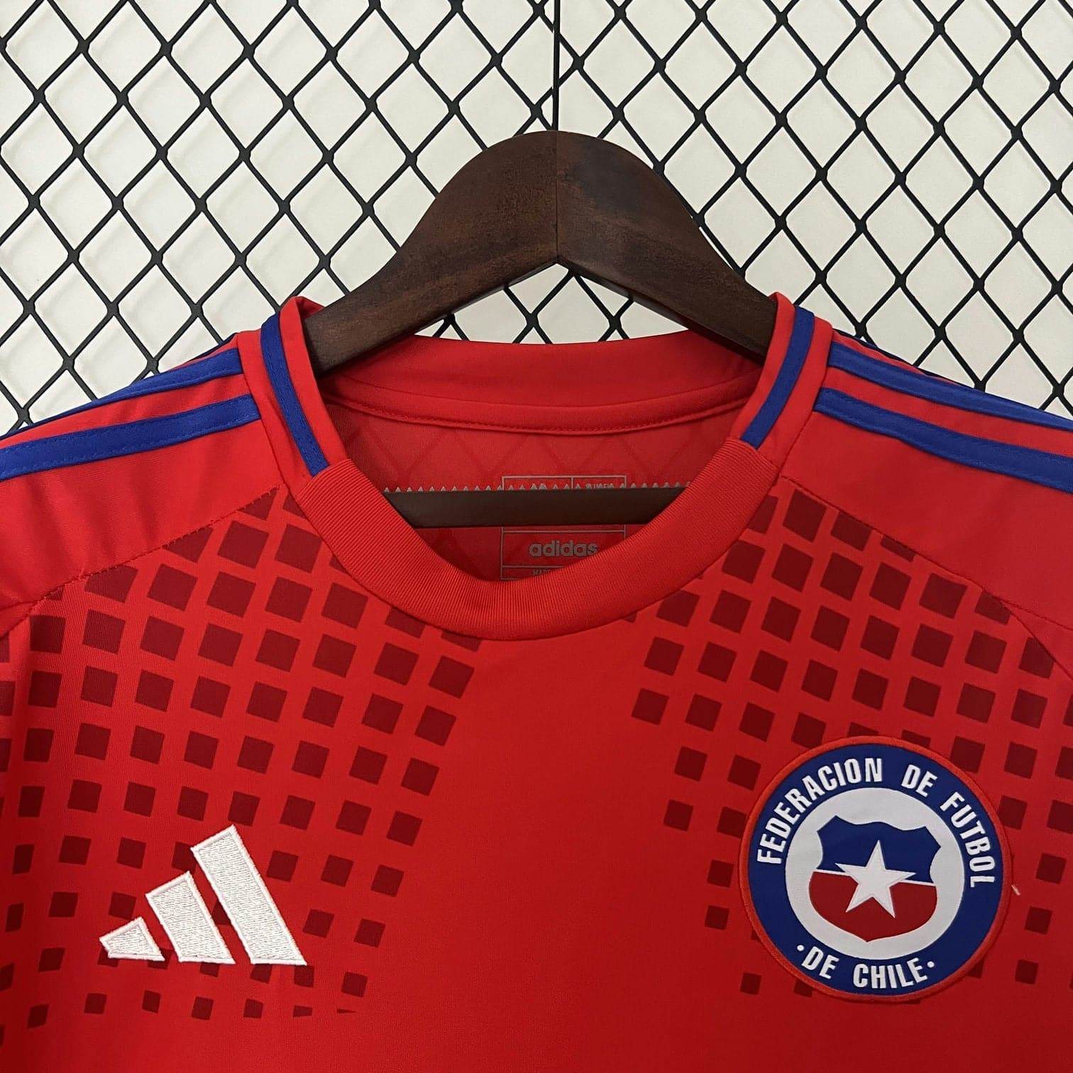 CAMISETA CHILE I COPA AMÉRICA 2024 HOMBRE (VERSIÓN FAN) - ZonaCamisetas