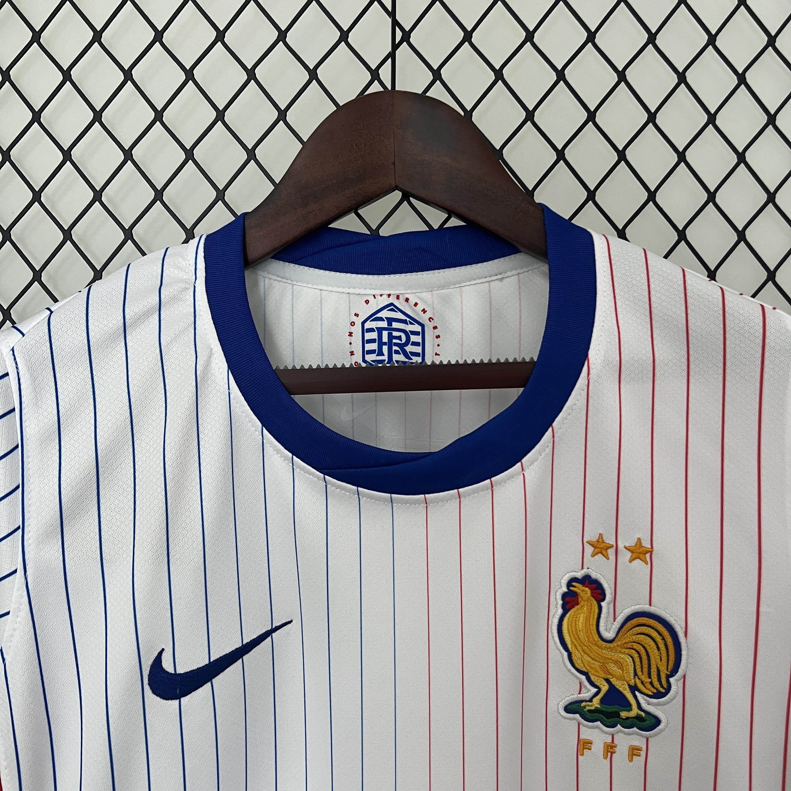 CAMISETA FRANCIA lI 2024 MUJER (VERSIÓN FAN) - ZonaCamisetas