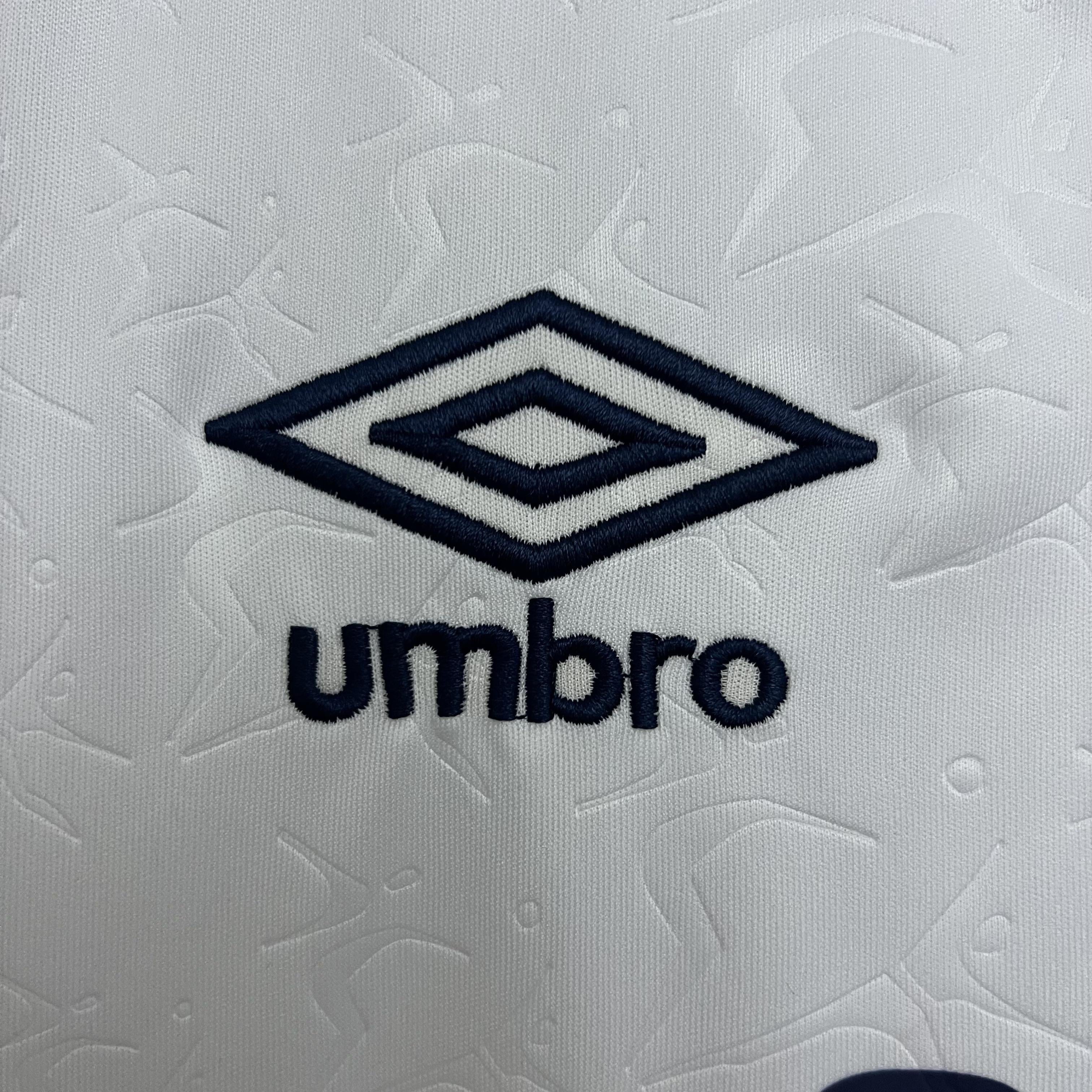 CAMISETA NACIONAL DE MONTEVIDEO III 25/26 HOMBRE (VERSIÓN FAN)