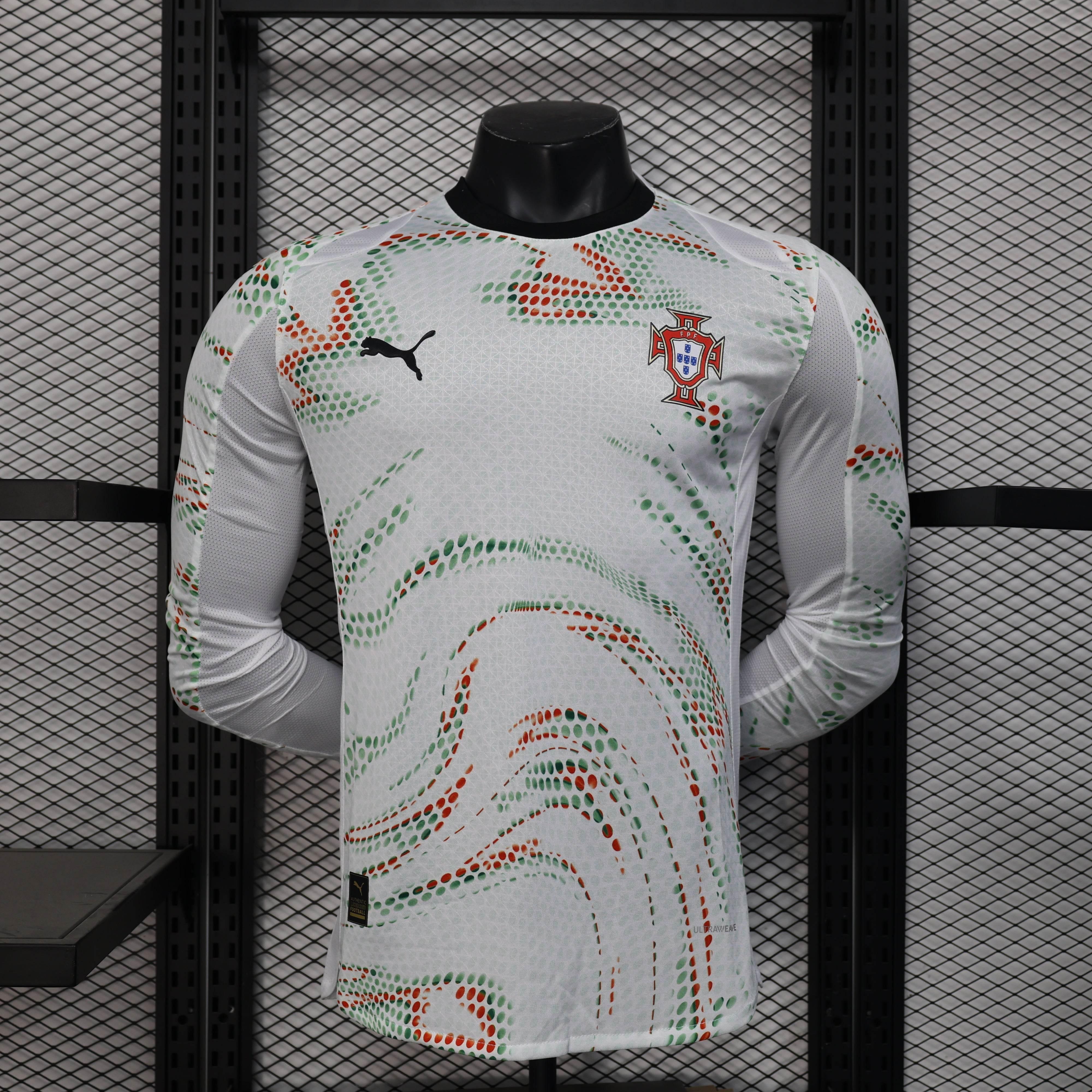CAMISETA PORTUGAL Il 2025 HOMBRE (VERSIÓN JUGADOR) MANGA LARGA - ZonaCamisetas