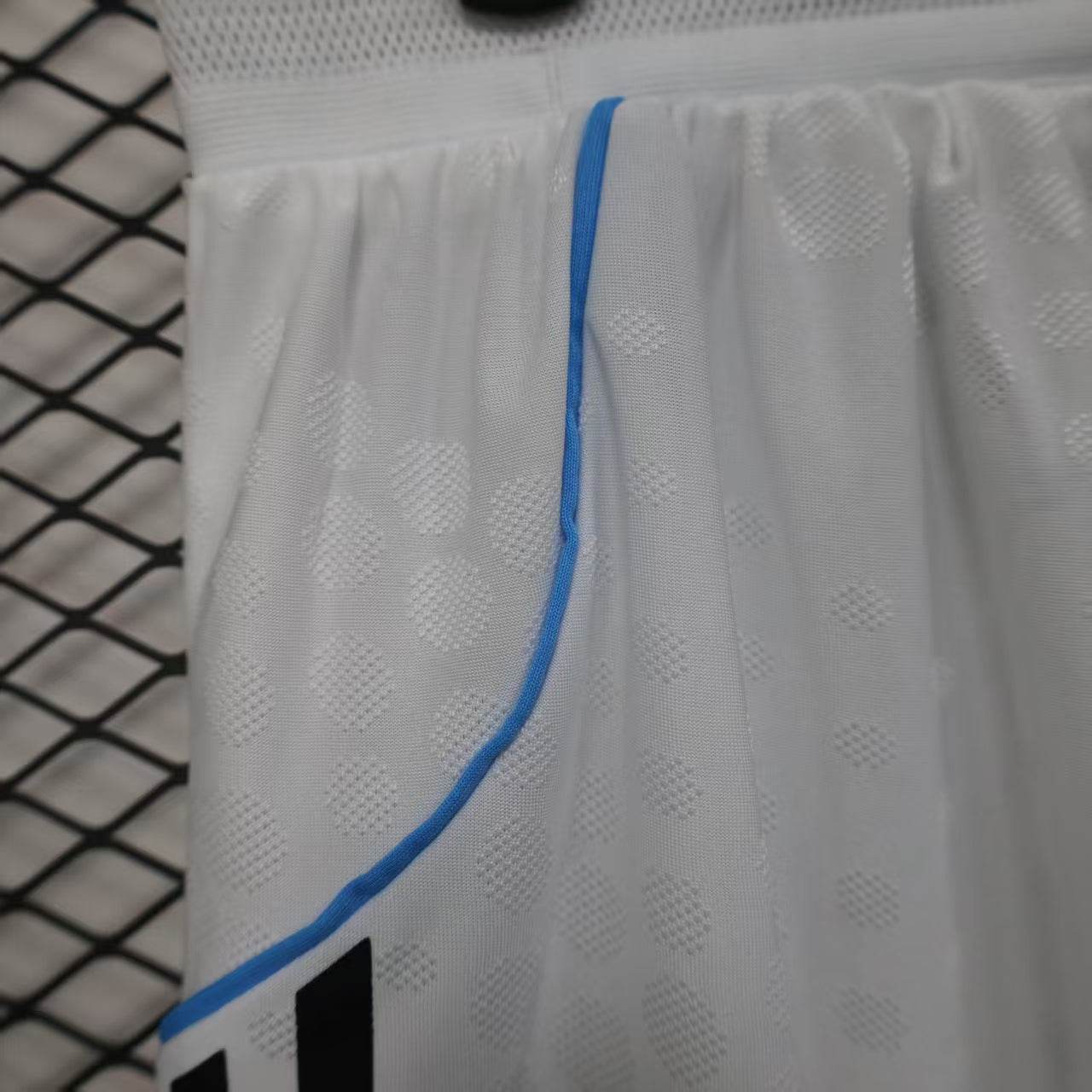 NEWCASTLE SHORT I 25/26 - ZonaCamisetas