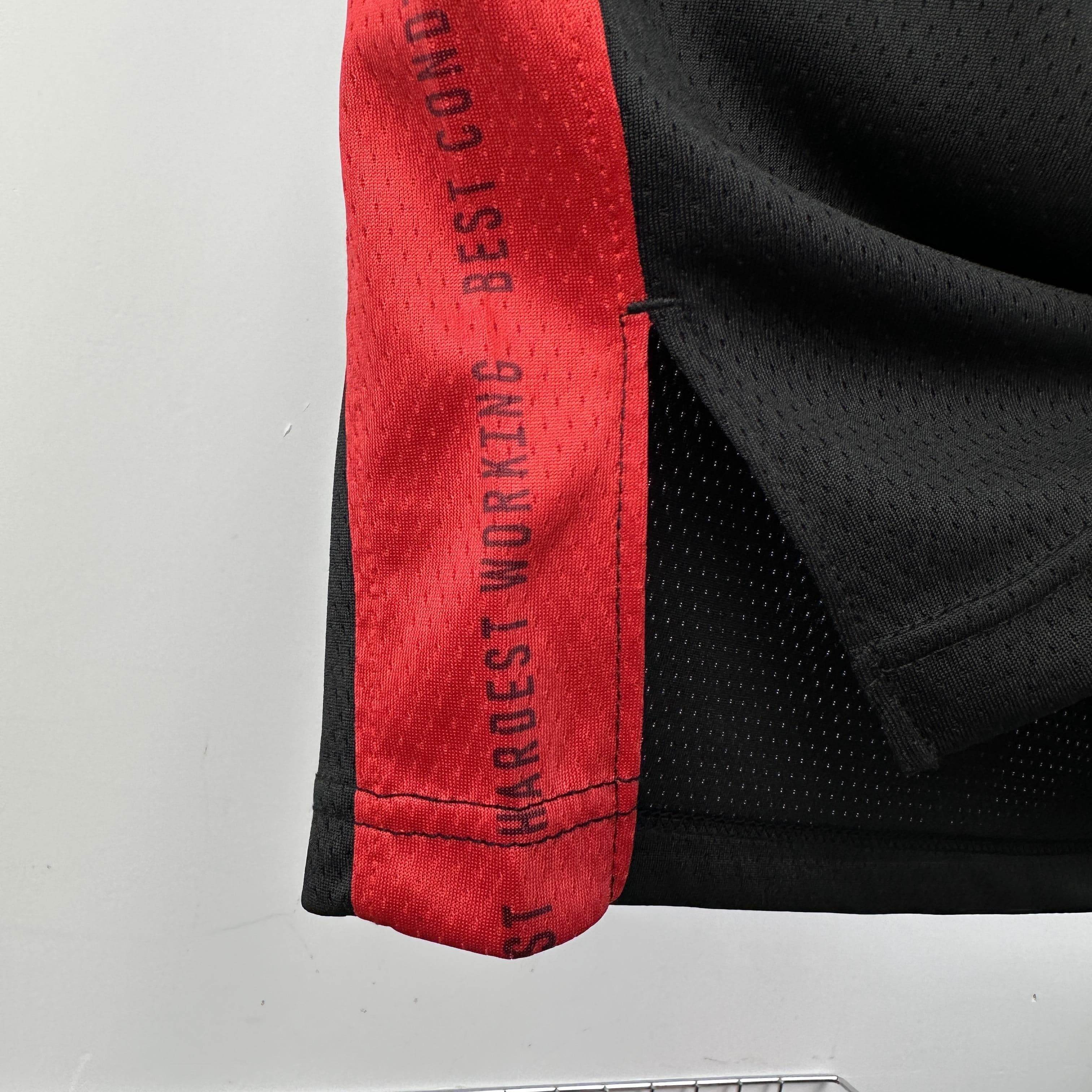 CAMISETA HEAT SEASON 24 HOMBRE EDICIÓN JAMES (NBA) - ZonaCamisetas