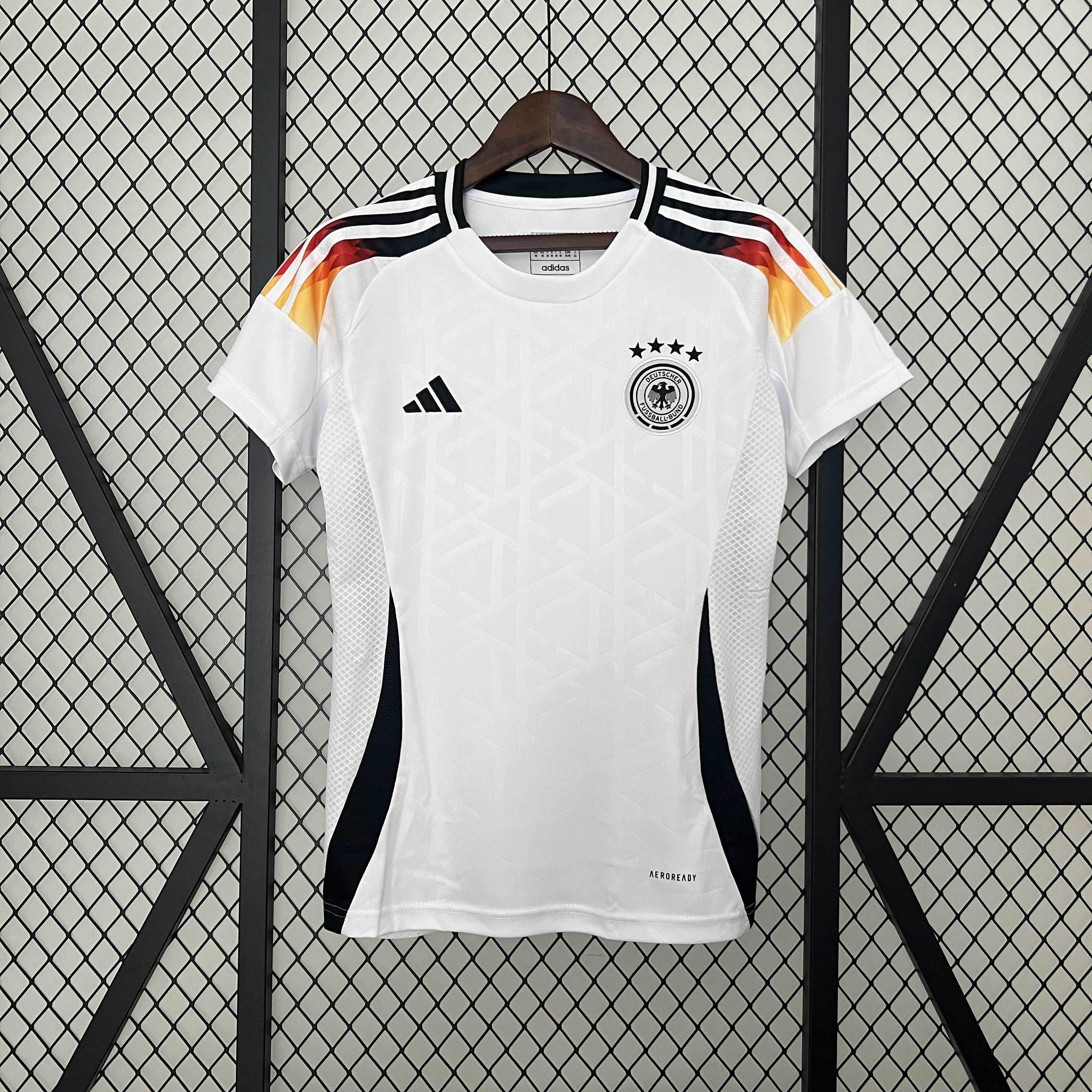 CAMISETA ALEMANIA I 2024 MUJER (VERSIÓN FAN) - ZonaCamisetas