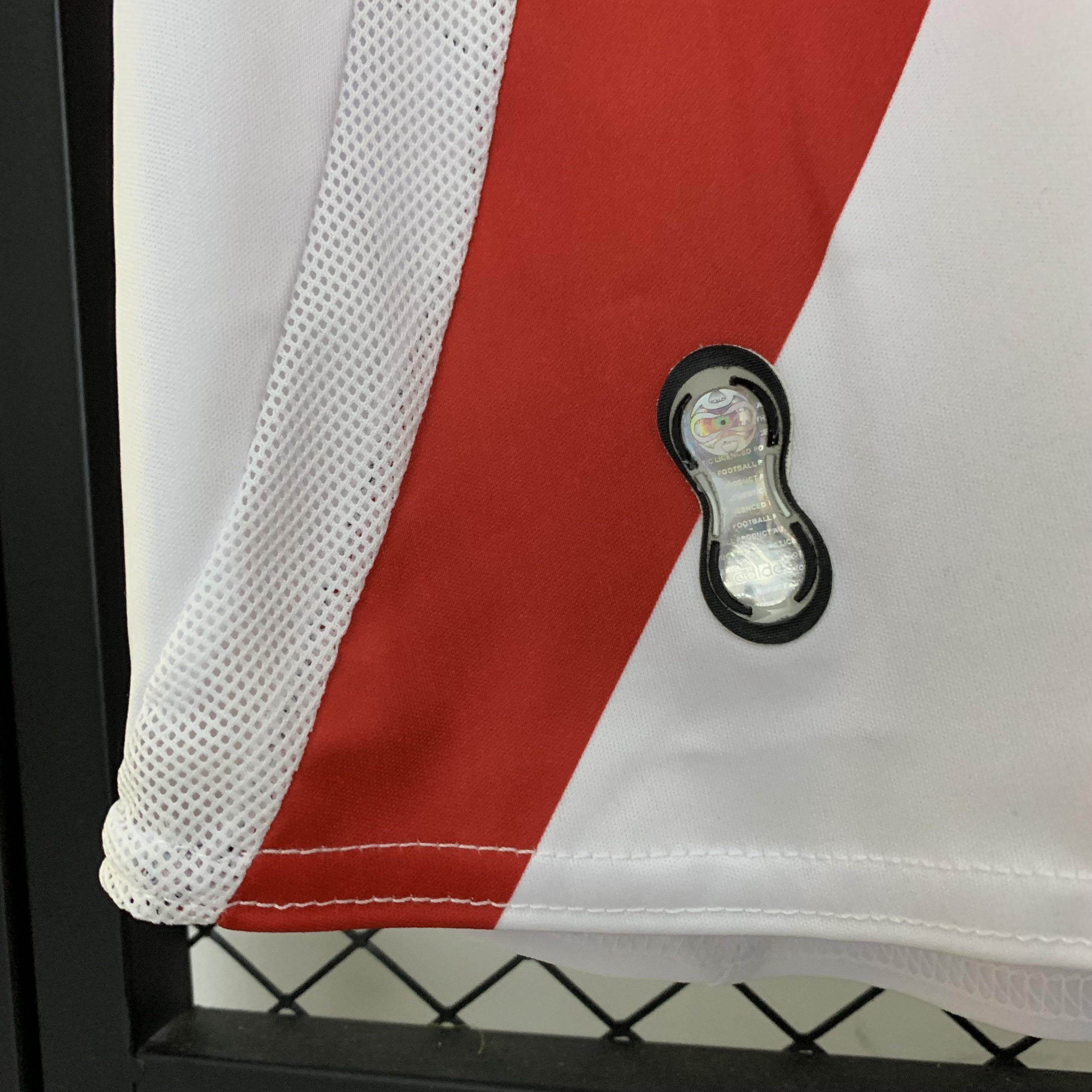 CAMISETA RIVER PLATE I 06/07 HOMBRE (RETRO) - ZonaCamisetas