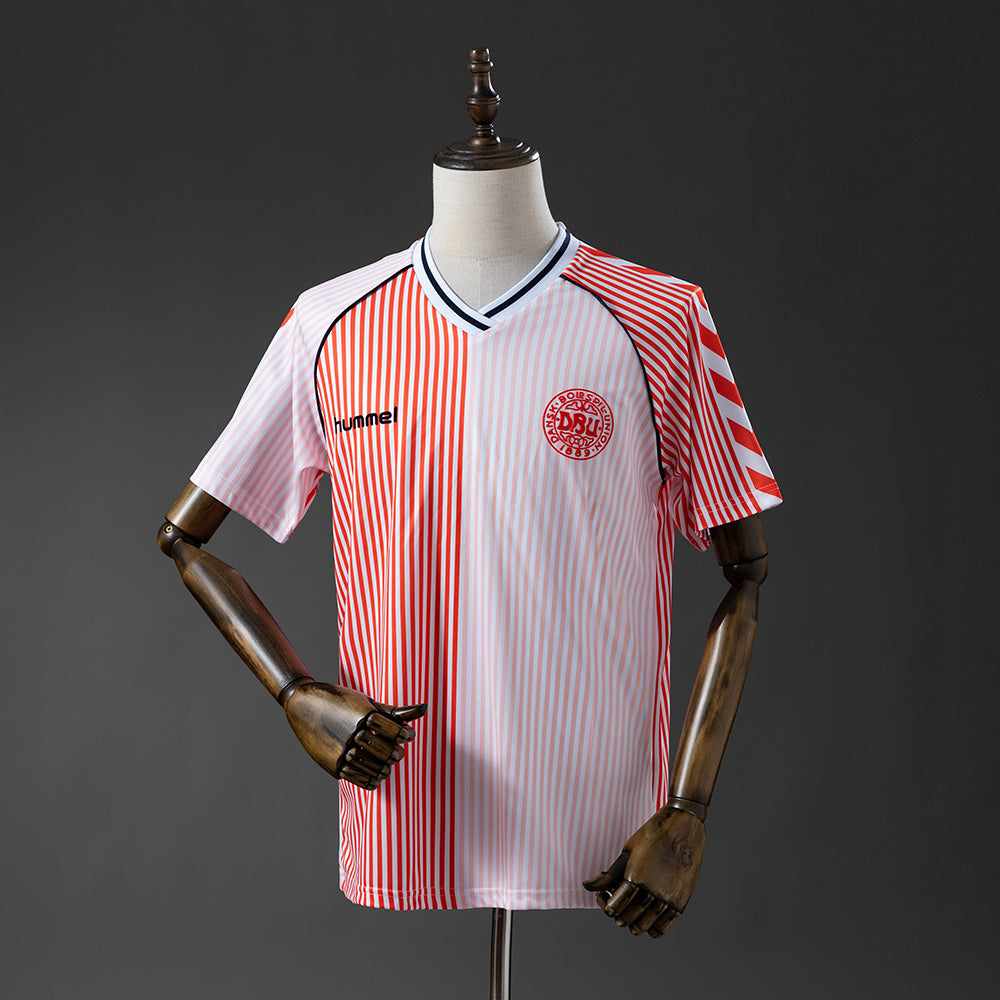 CAMISETA DINAMARCA II 1986 HOMBRE (RETRO)
