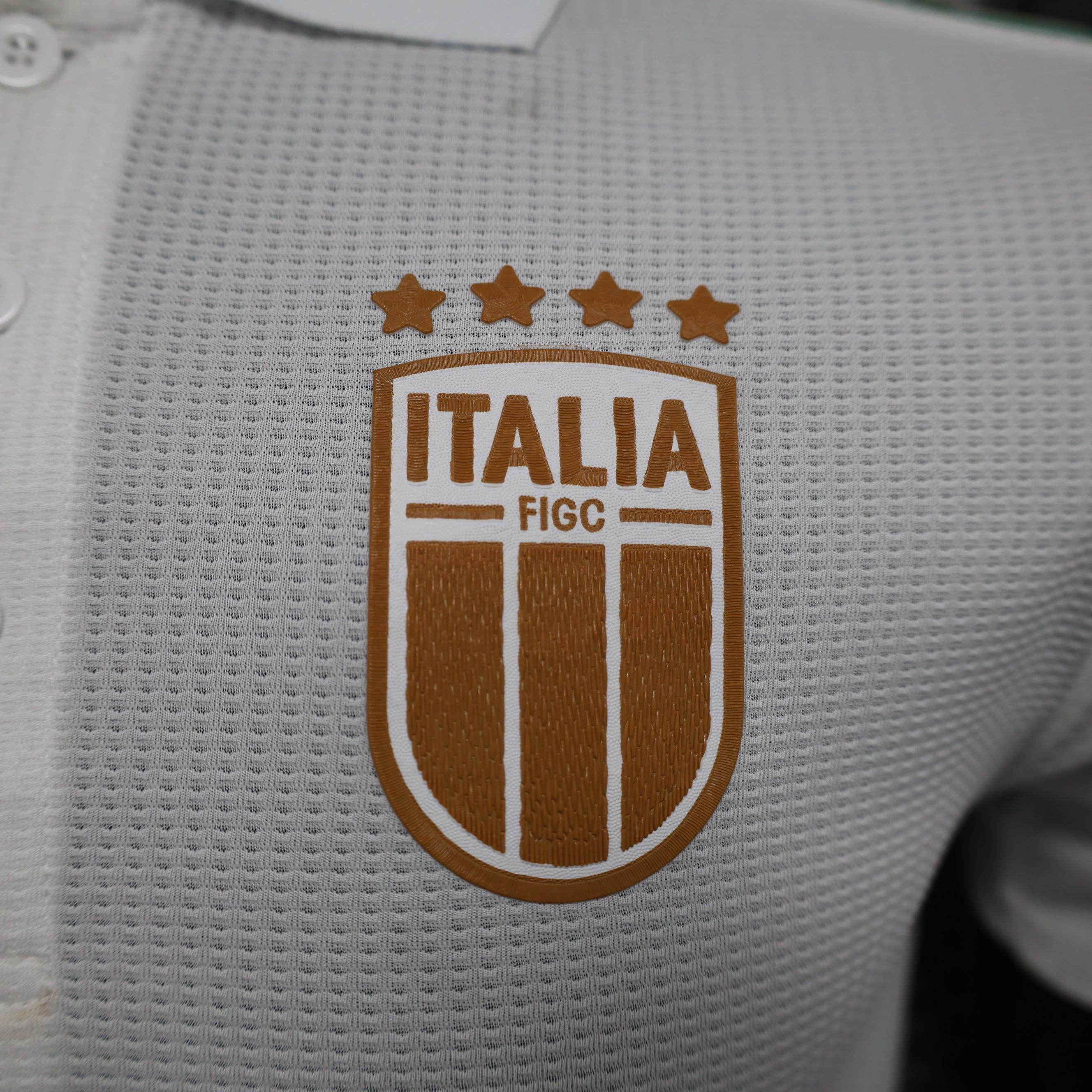 CAMISETA ITALIA WHITE 2024 EDICIÓN ESPECIAL HOMBRE (VERSIÓN JUGADOR) - ZonaCamisetas