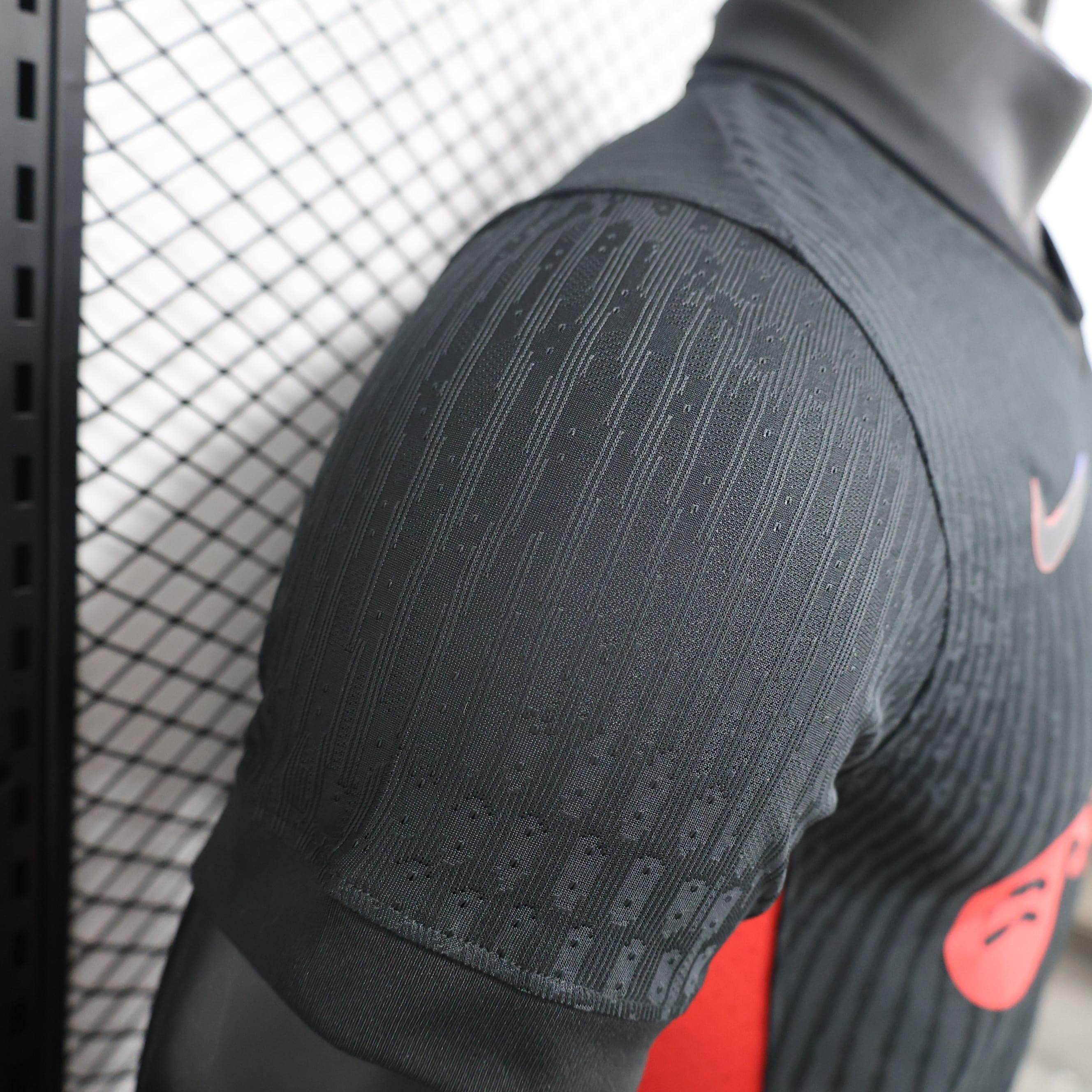 CAMISETA BARCELONA Il 24/25 HOMBRE (VERSIÓN JUGADOR) - ZonaCamisetas