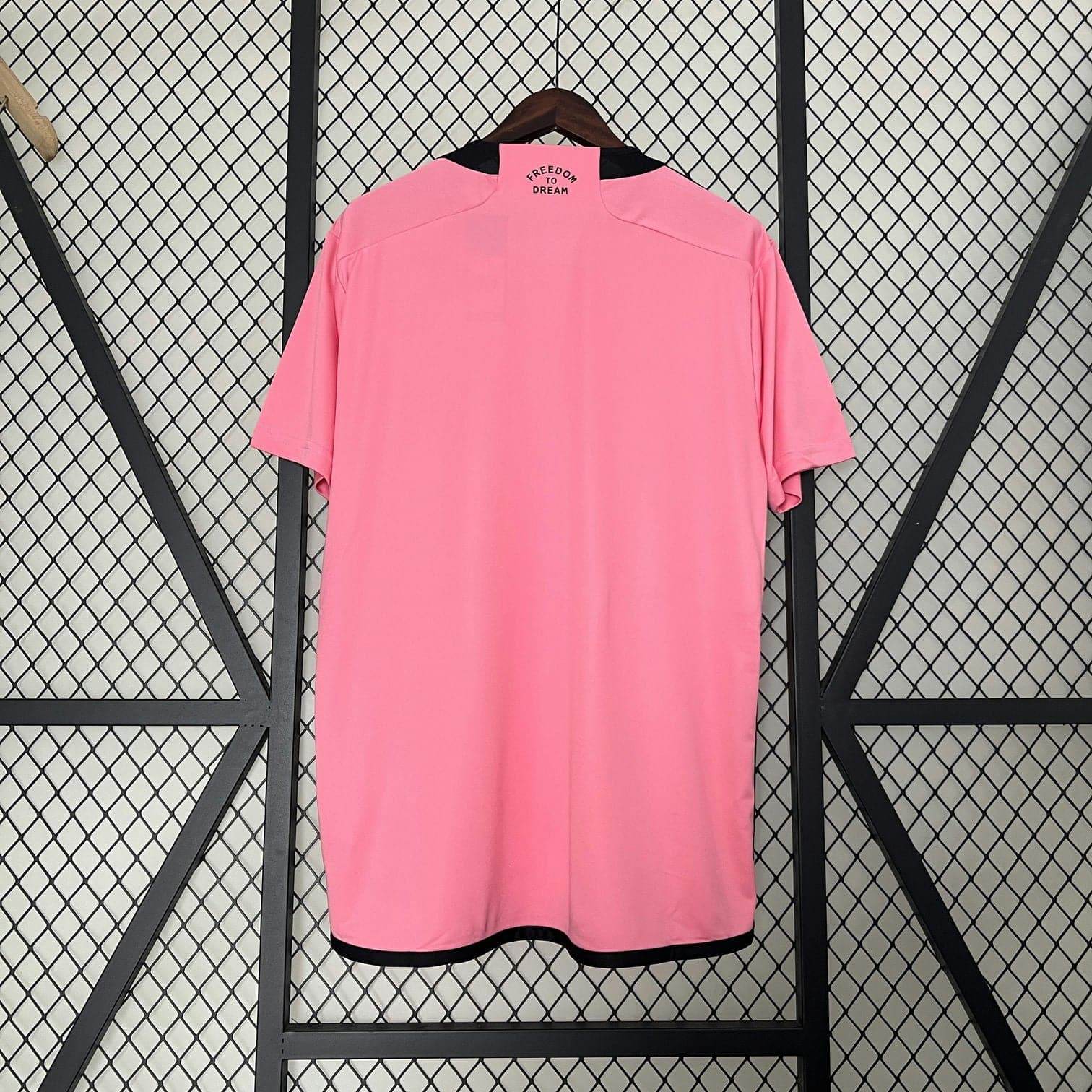 CAMISETA INTER MIAMI I 24/25 HOMBRE (VERSIÓN FAN) - ZonaCamisetas