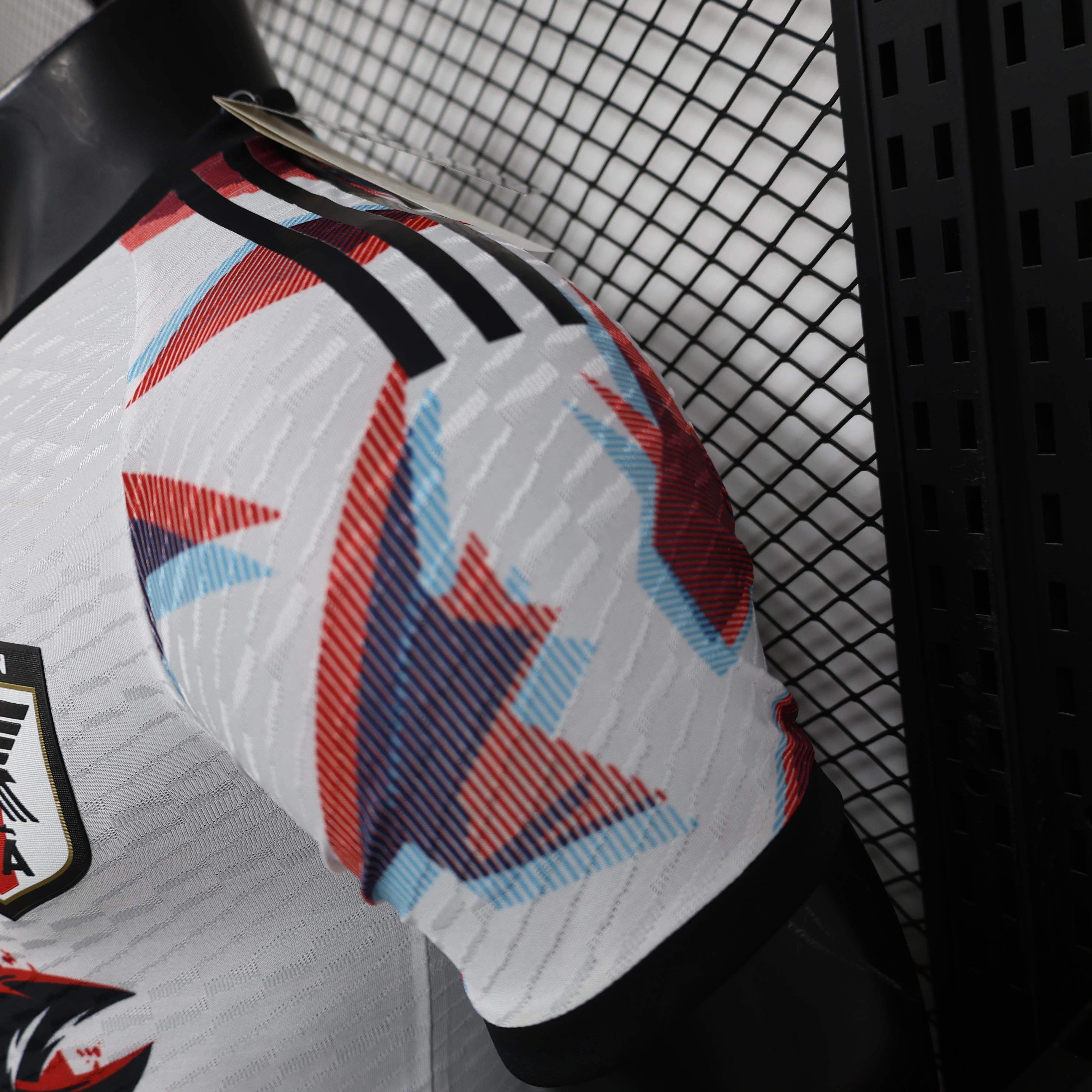 CAMISETA JAPÓN EDICIÓN GOKU I 24/25 HOMBRE (VERSIÓN JUGADOR) - ZonaCamisetas