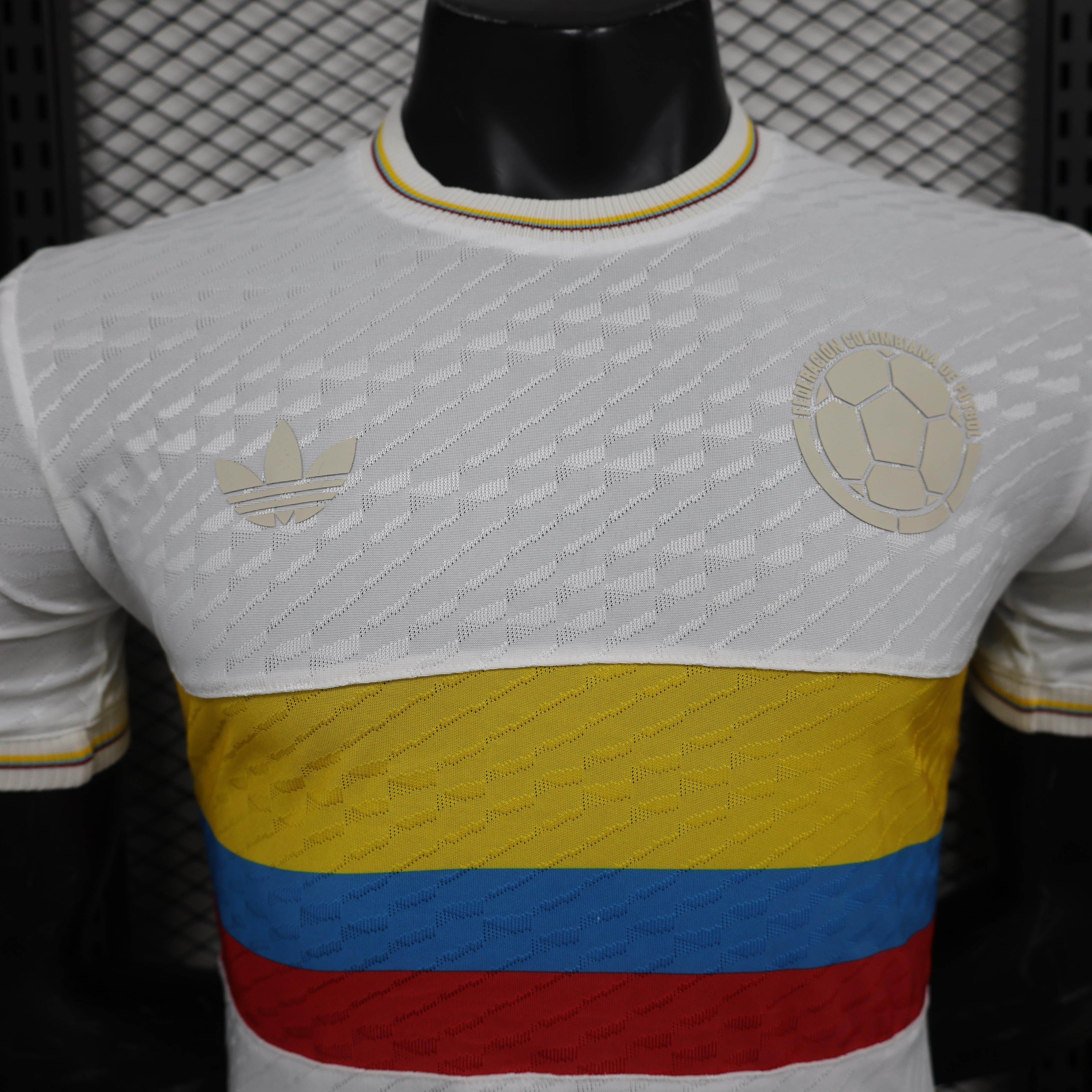 CAMISETA COLOMBIA EDICIÓN ESPECIAL 100th HOMBRE (VERSIÓN JUGADOR) - ZonaCamisetas