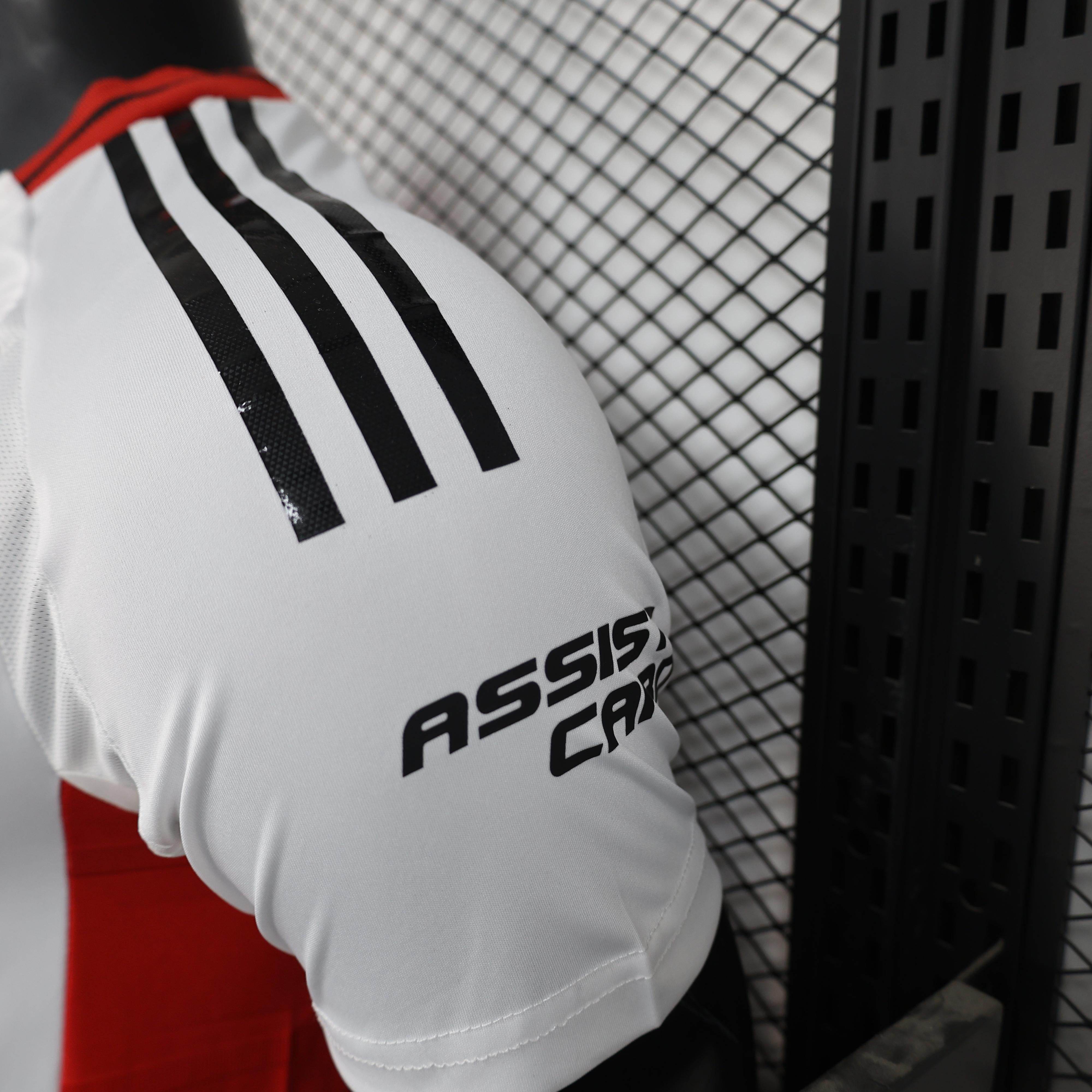 CAMISETA RIVER PLATE l 25/26 HOMBRE (VERSIÓN JUGADOR) - ZonaCamisetas