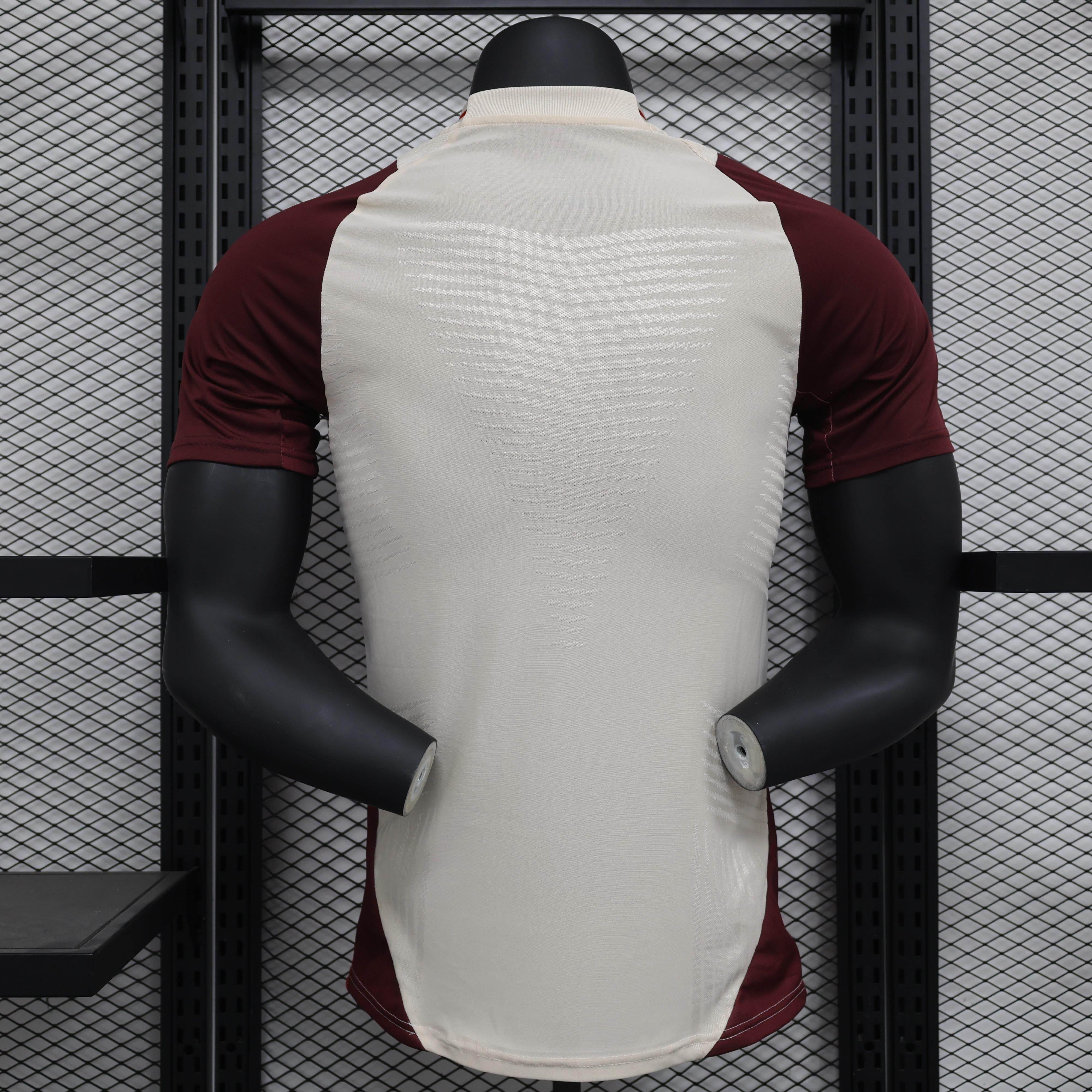 CAMISETA BAYERN DE MUNICH I 24/25 HOMBRE (VERSIÓN JUGADOR) - ZonaCamisetas