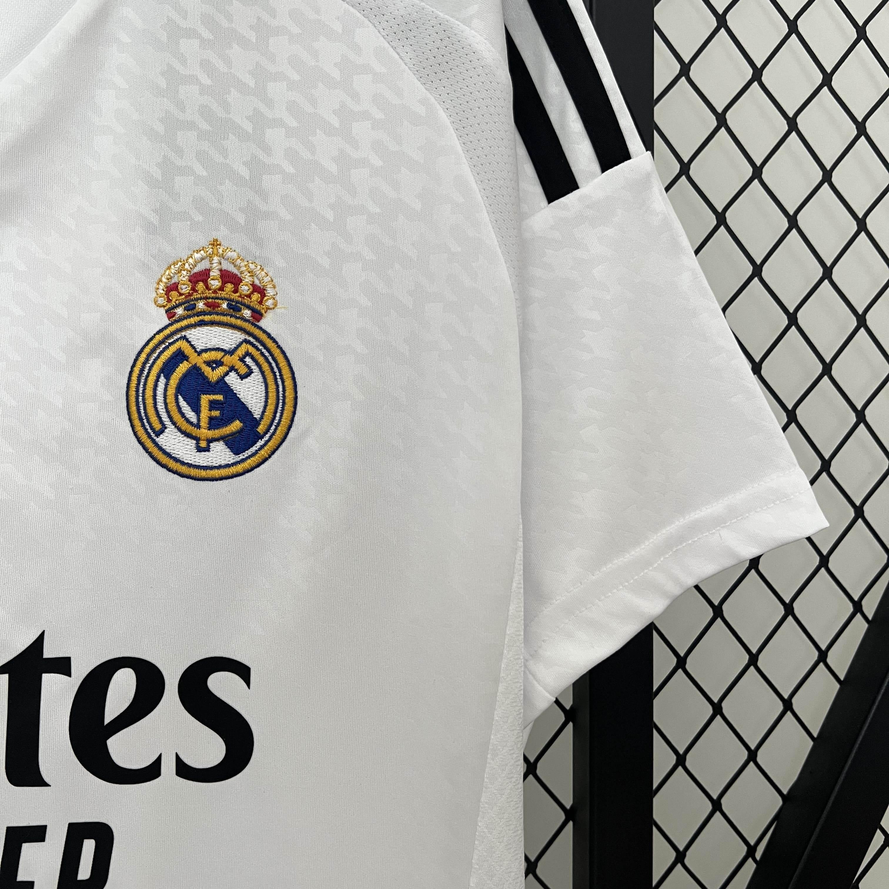 CAMISETA REAL MADRID I 24/25 HOMBRE (VERSIÓN FAN) - ZonaCamisetas