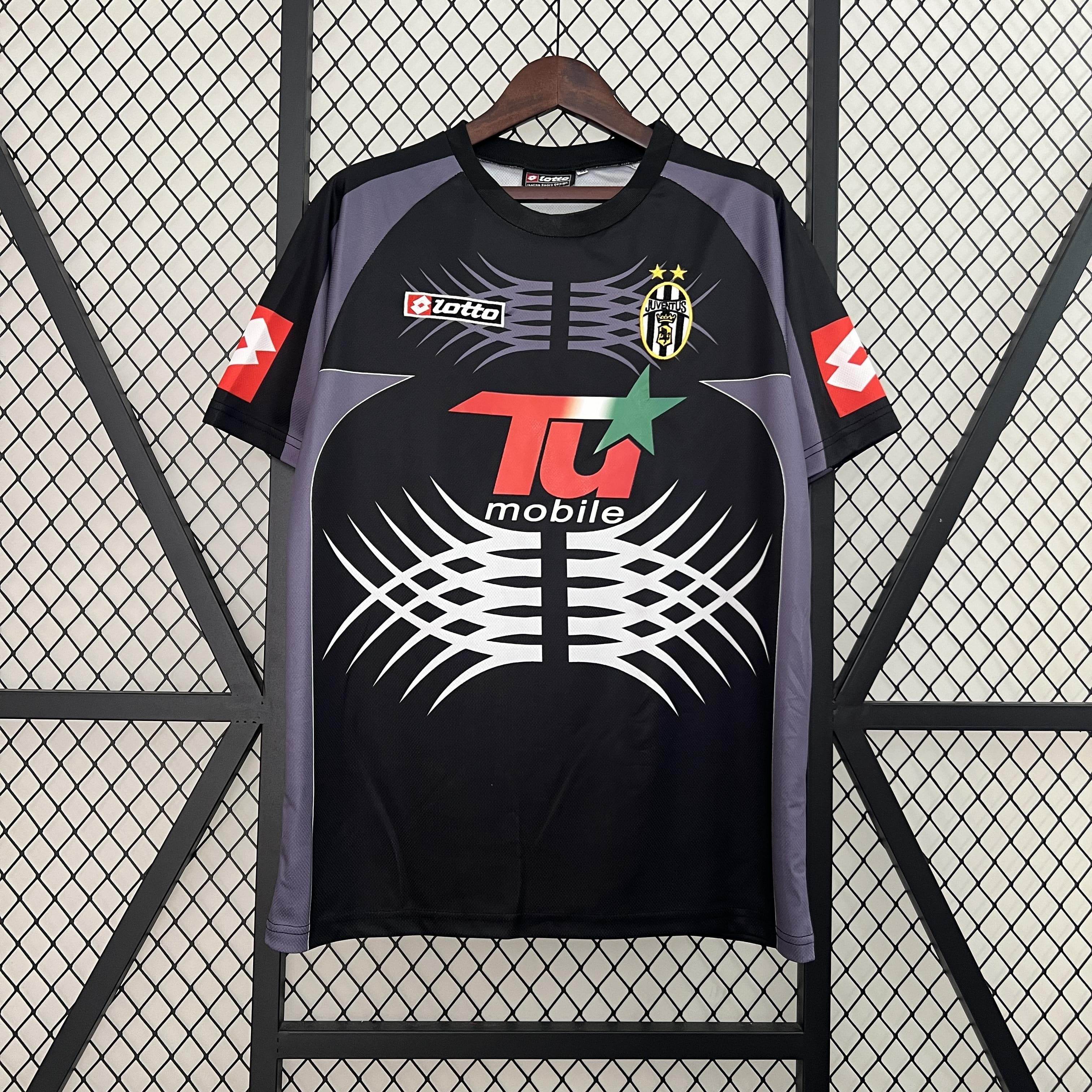 CAMISETA JUVENTUS PORTERO I 01/02 HOMBRE (RETRO) - ZonaCamisetas