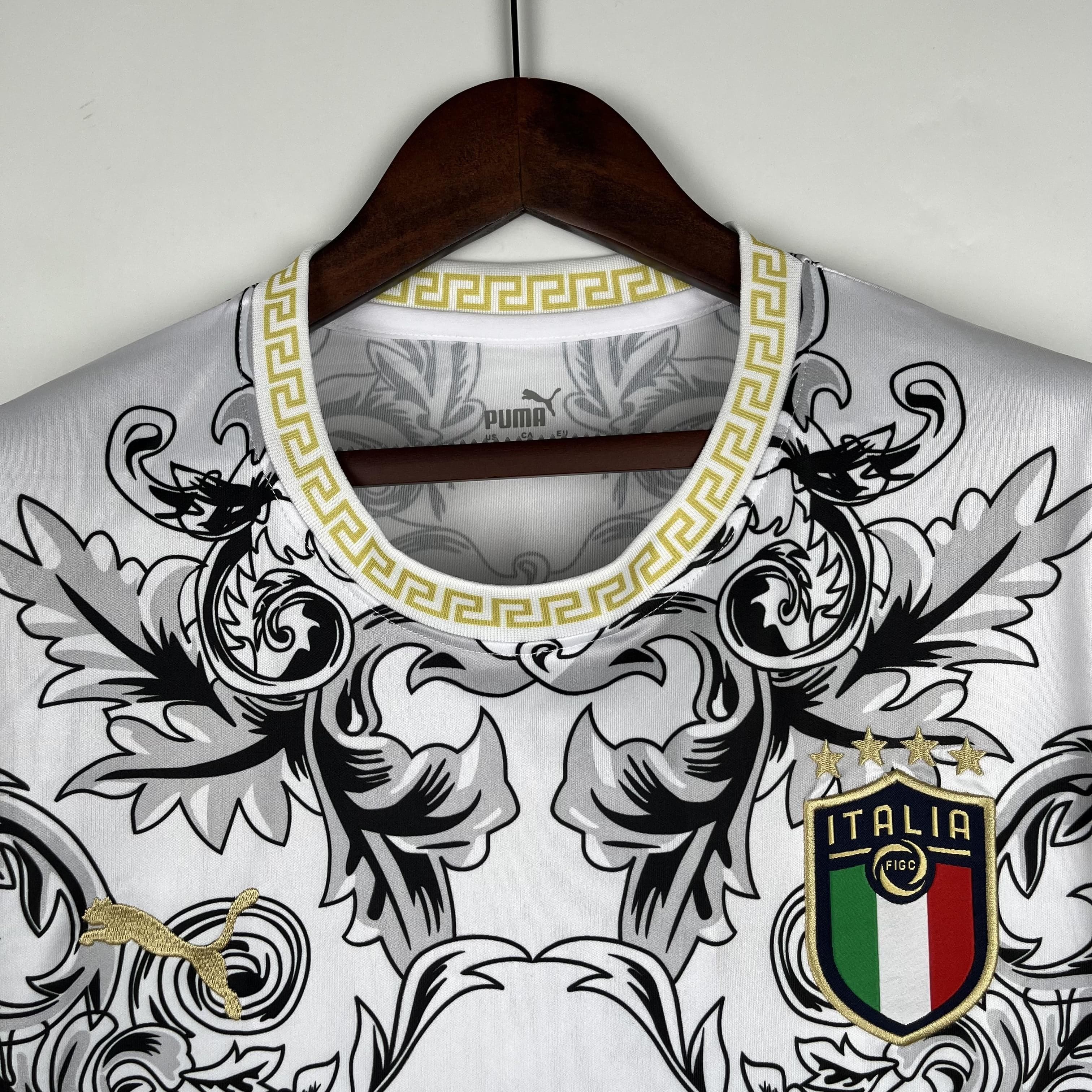 CAMISETA ITALIA EDICIÓN ESPECIAL WHITE 2024 HOMBRE (VERSIÓN FAN)