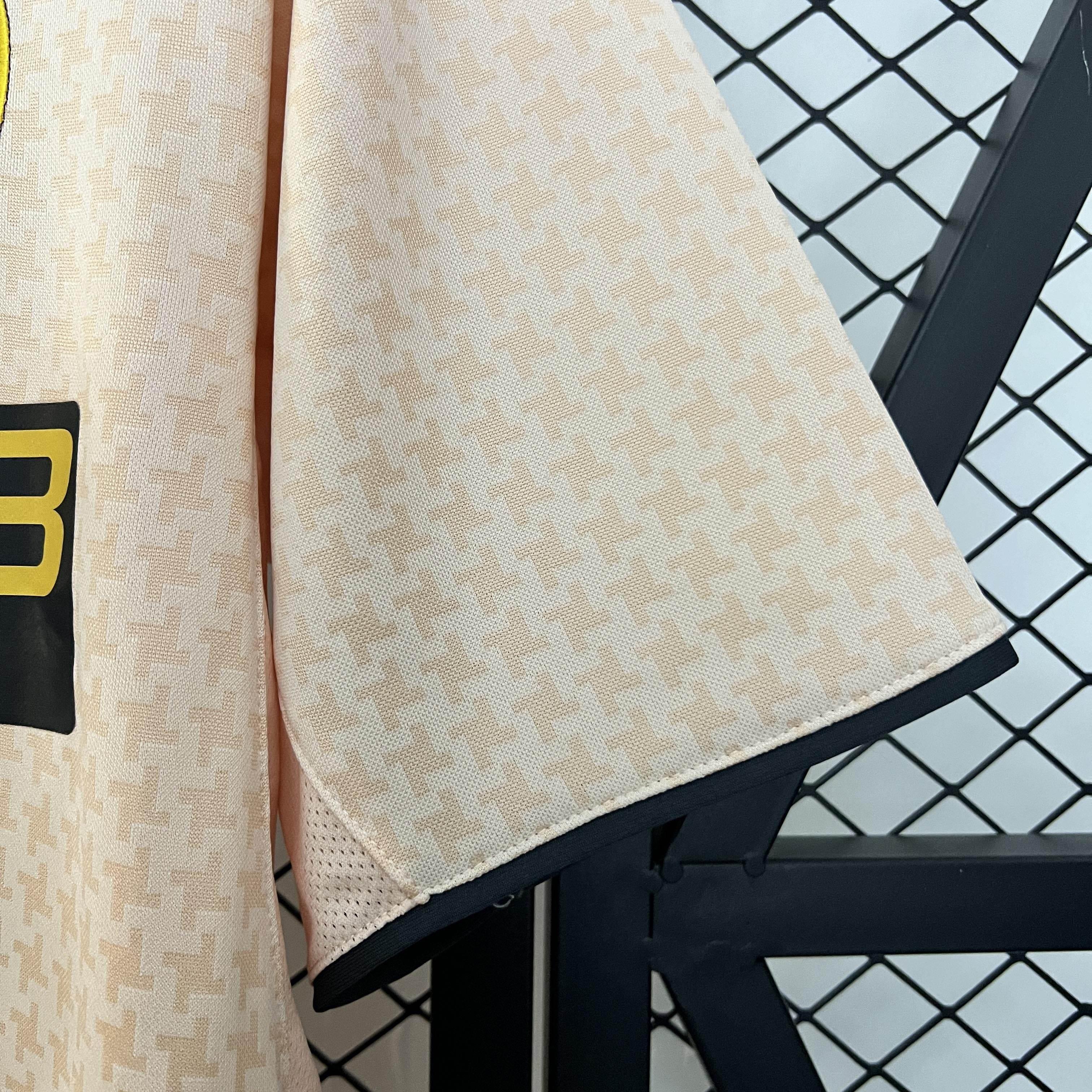 CAMISETA JUVENTUS Ill 03/04 HOMBRE (RETRO) - ZonaCamisetas