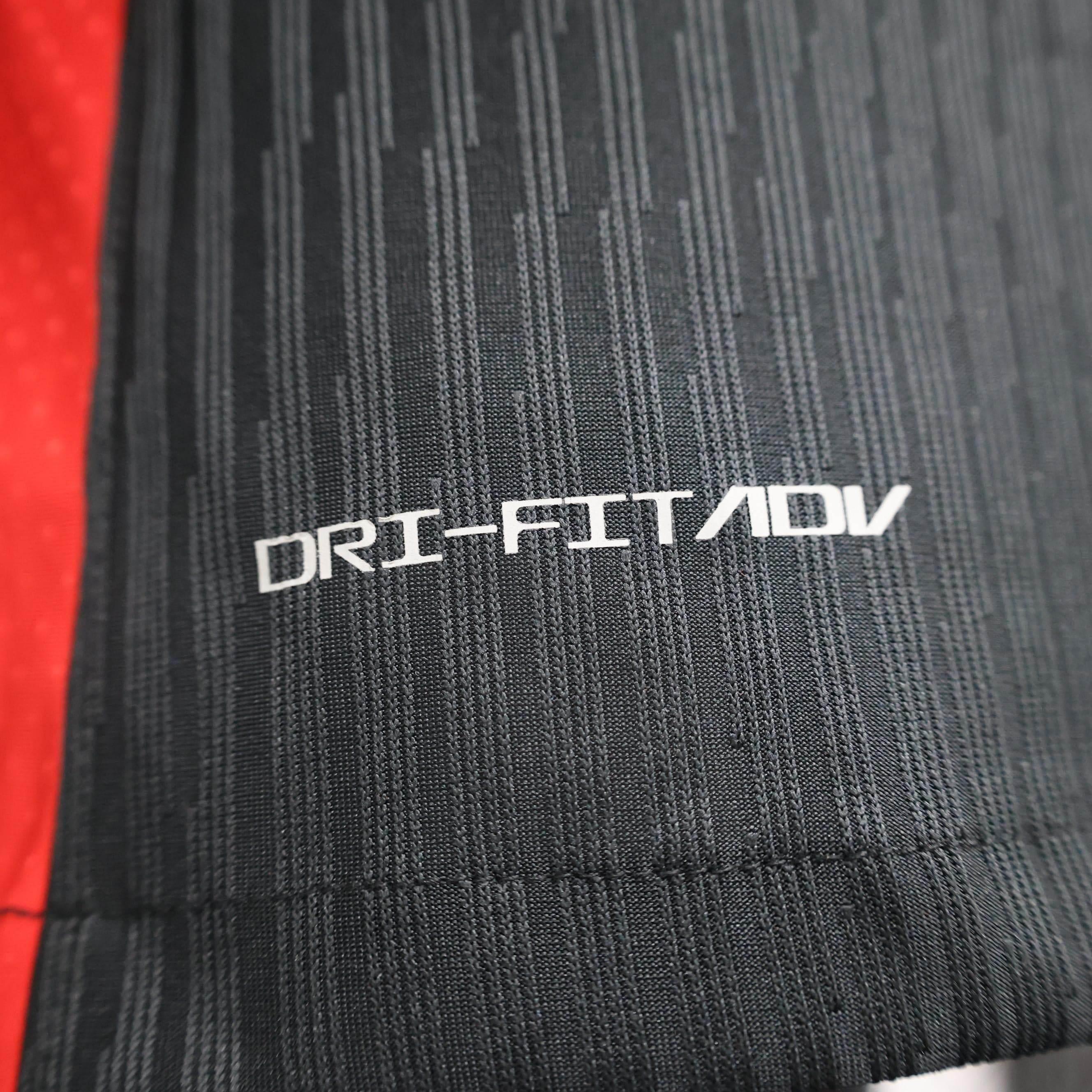 CAMISETA BARCELONA Il 24/25 HOMBRE (VERSIÓN JUGADOR) - ZonaCamisetas