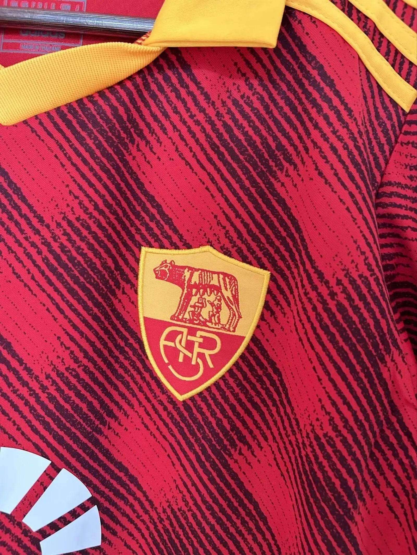 CAMISETA ROMA I 23/24 HOMBRE (VERSIÓN FAN) - ZonaCamisetas