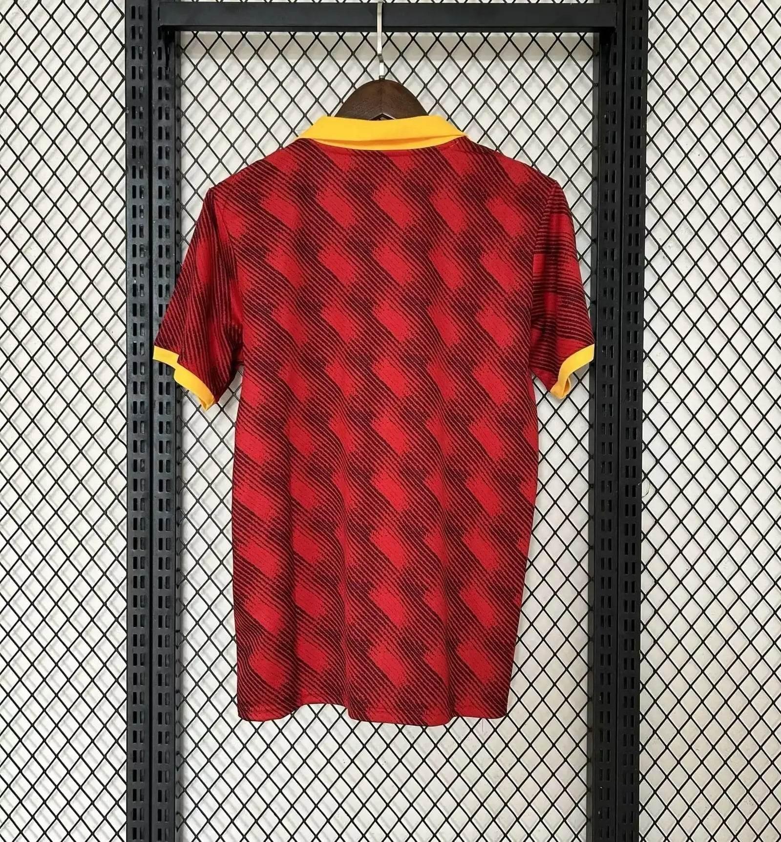 CAMISETA ROMA I 23/24 HOMBRE (VERSIÓN FAN) - ZonaCamisetas