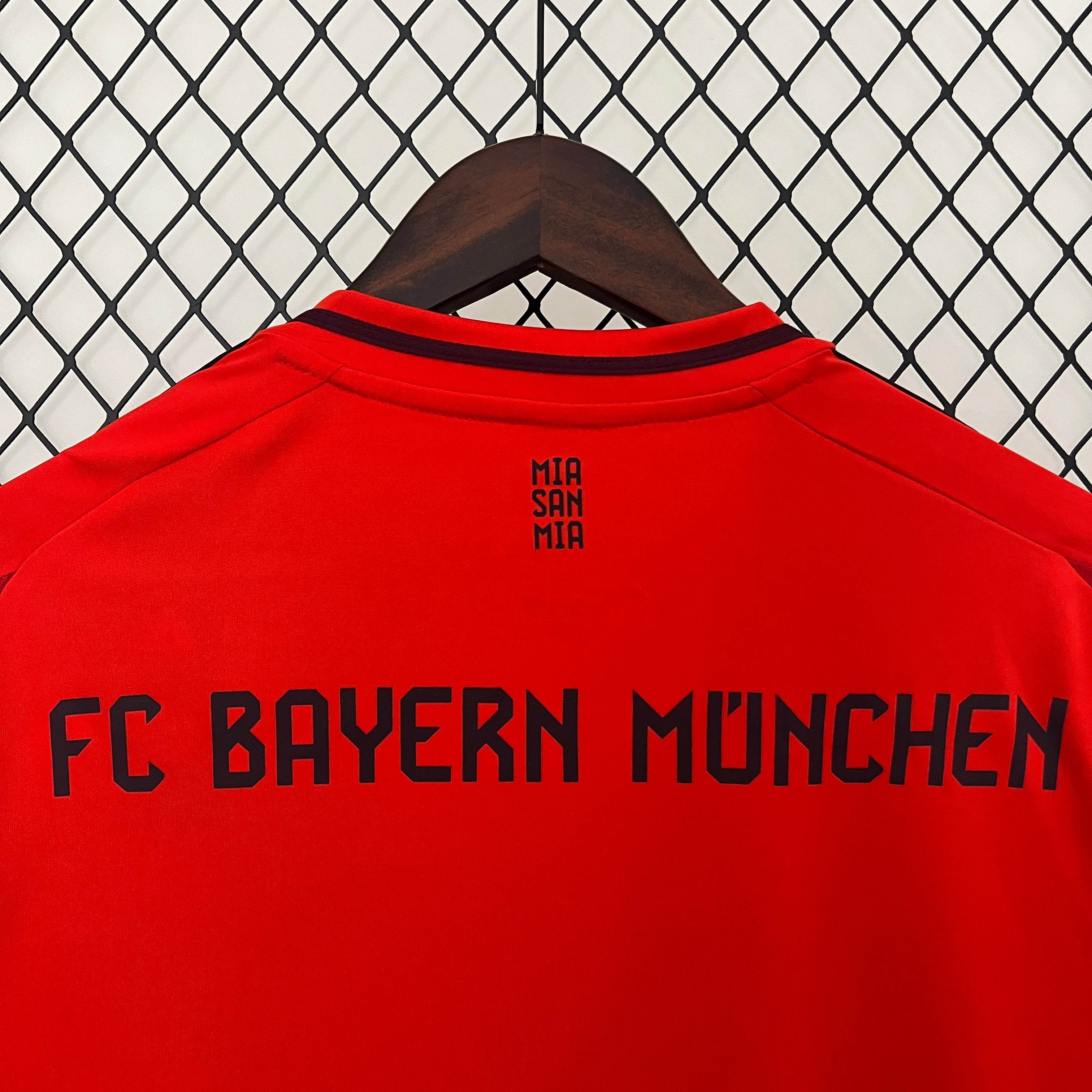 CAMISETA BAYERN MUNICH I 24/25 HOMBRE (VERSIÓN FAN) - ZonaCamisetas