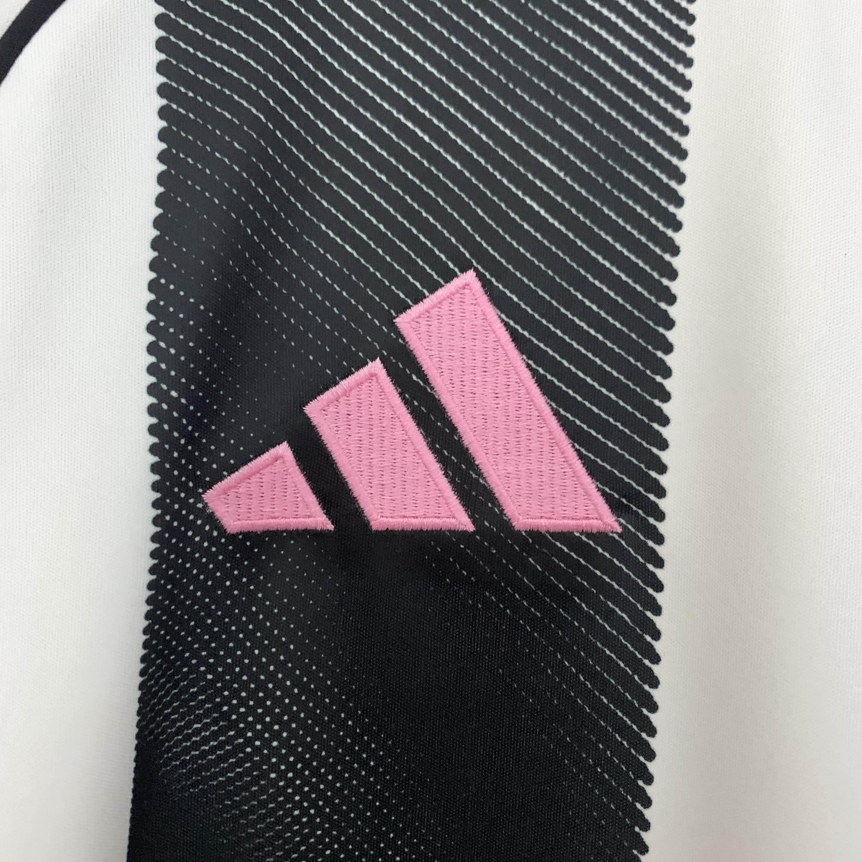 CAMISETA JUVENTUS I 25/26 HOMBRE (VERSIÓN FAN) - ZonaCamisetas