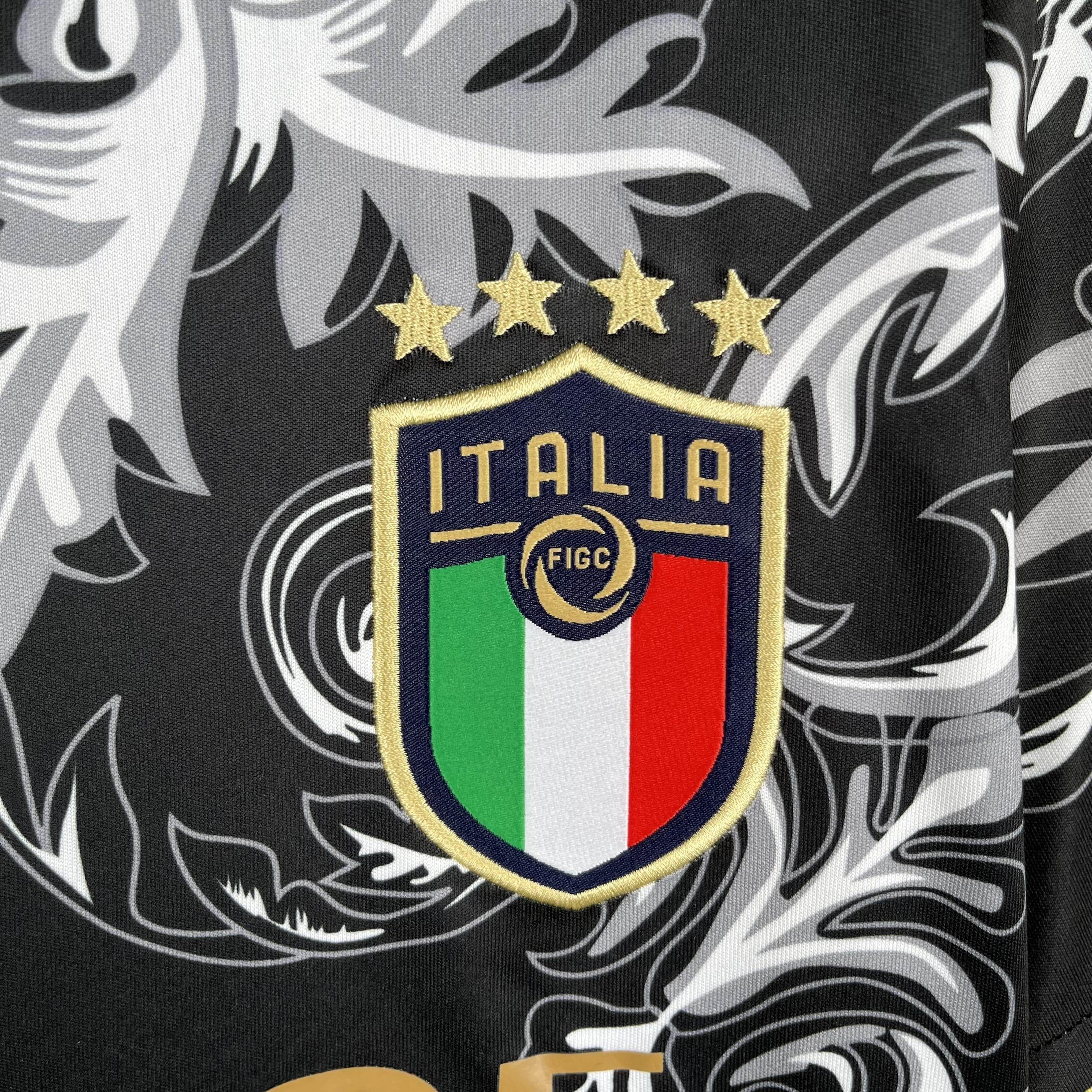 CAMISETA ITALIA EDICIÓN ESPECIAL BLACK 2024 HOMBRE (VERSIÓN FAN) - ZonaCamisetas