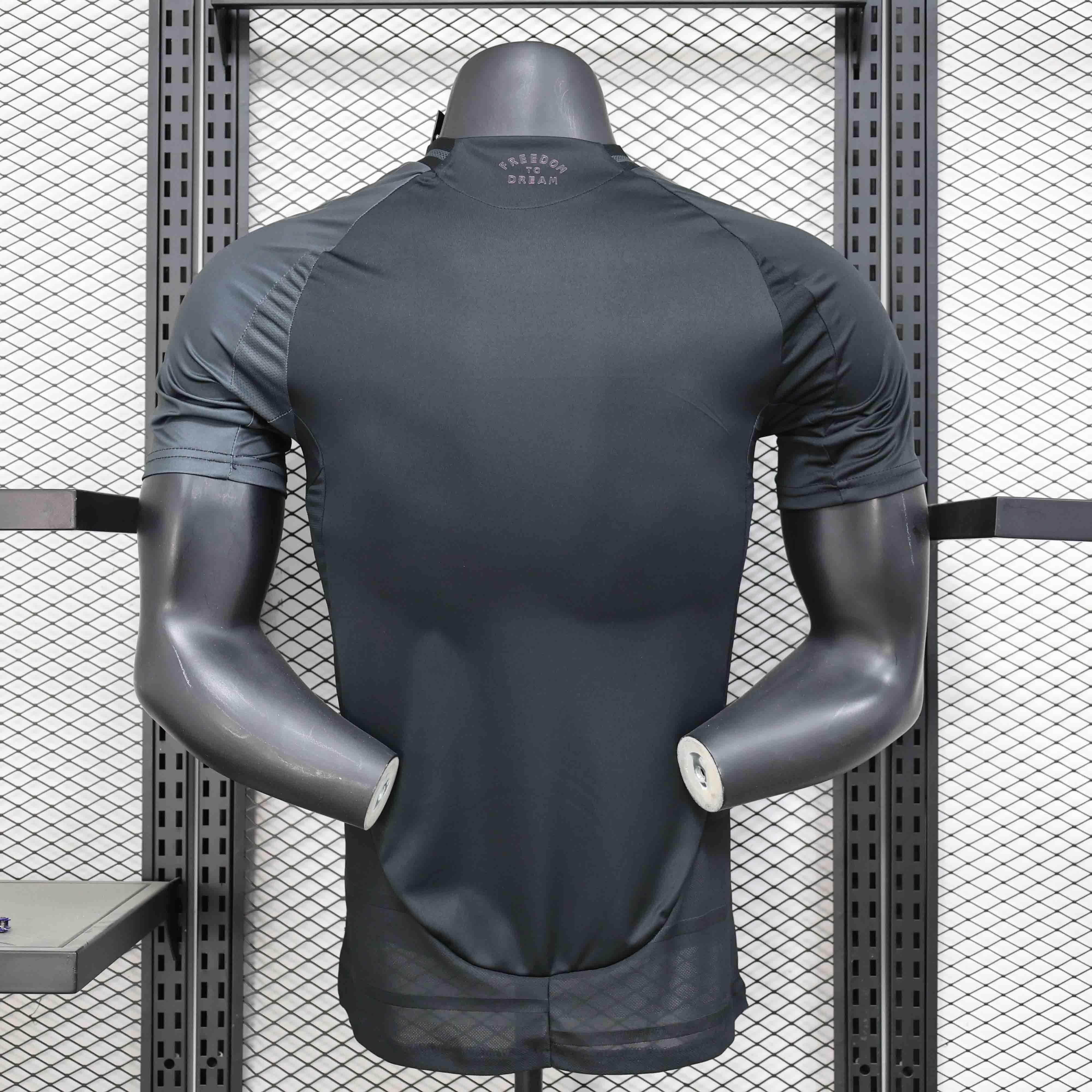 CAMISETA INTER MIAMI Il 25/26 HOMBRE (VERSIÓN JUGADOR) - ZonaCamisetas