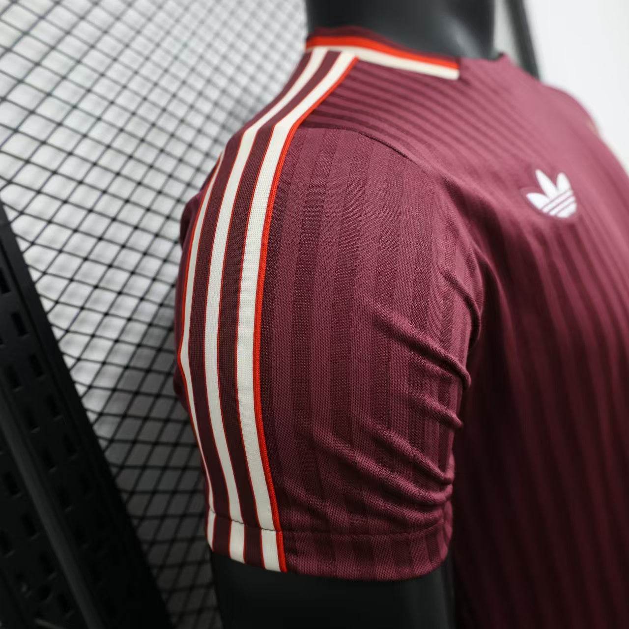 CAMISETA BAYERN DE MUNICH I 25/26 HOMBRE (VERSIÓN JUGADOR) - ZonaCamisetas