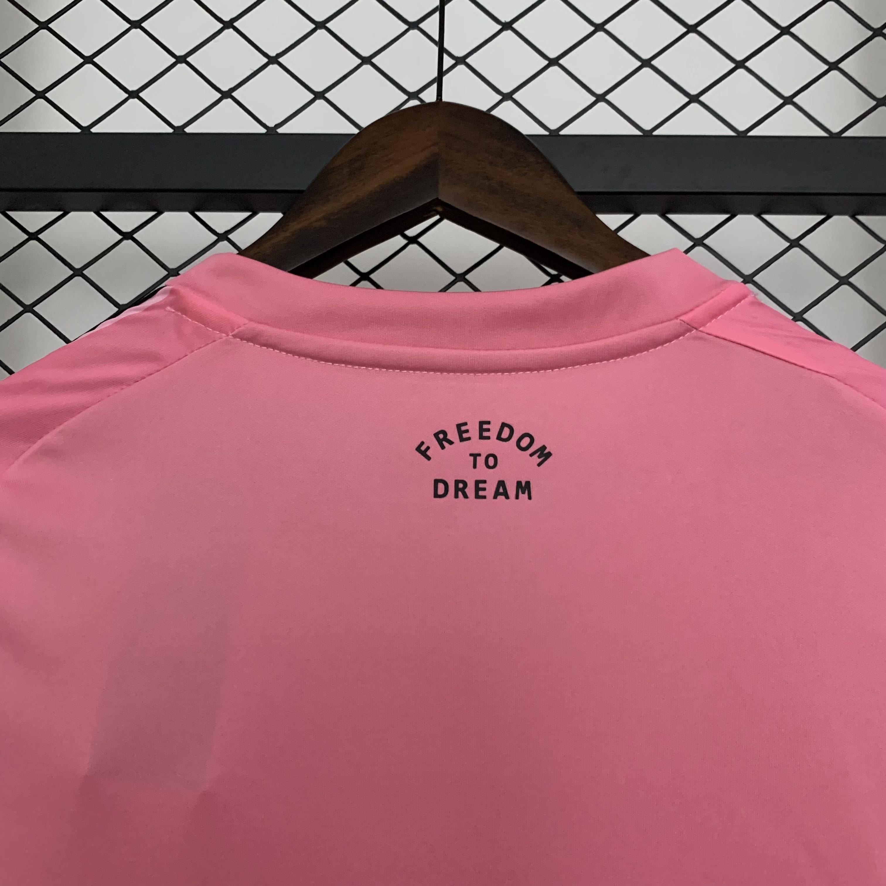 CAMISETA INTER MIAMI l 25/26 MUJER (VERSIÓN FAN)