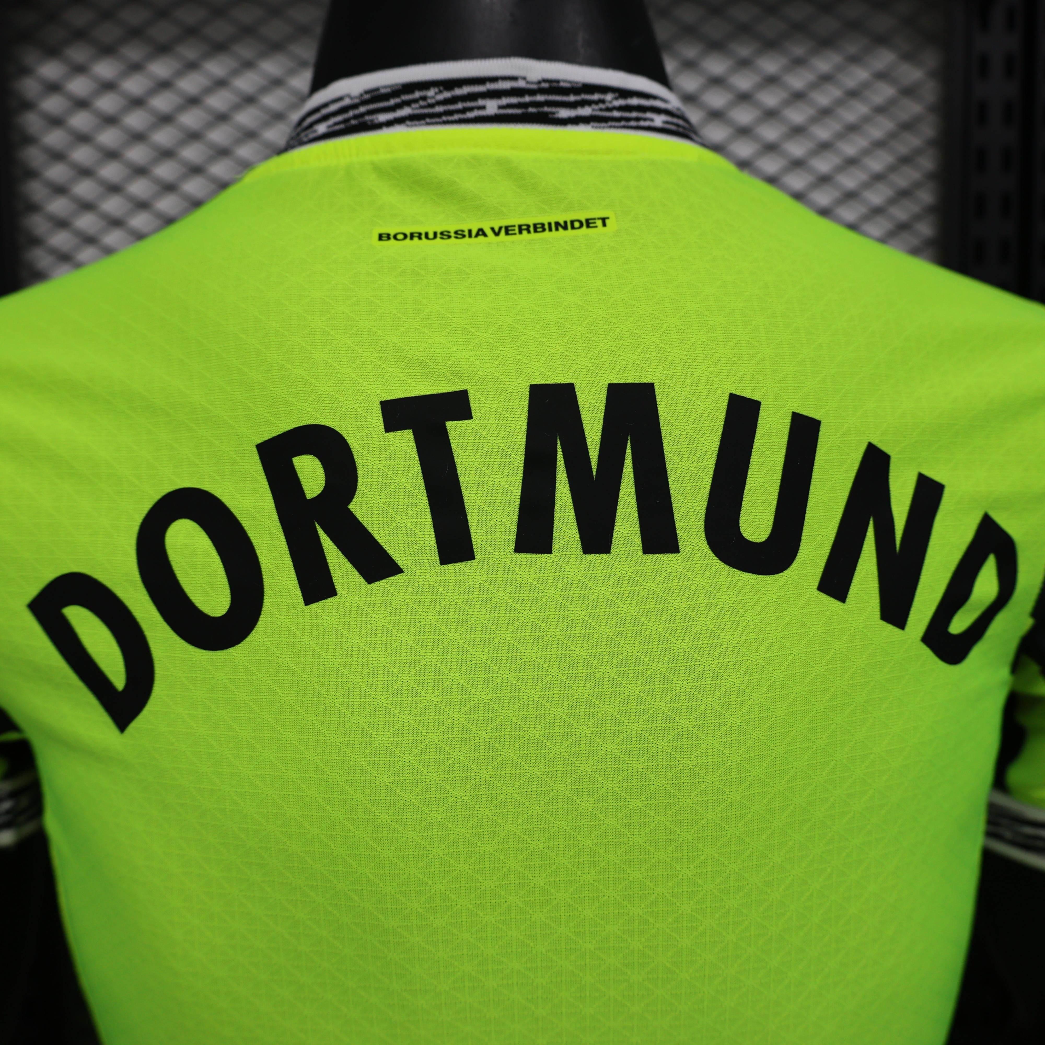 CAMISETA BORUSSIA DORTMUND ll 25/26 HOMBRE (VERSIÓN JUGADOR) - ZonaCamisetas