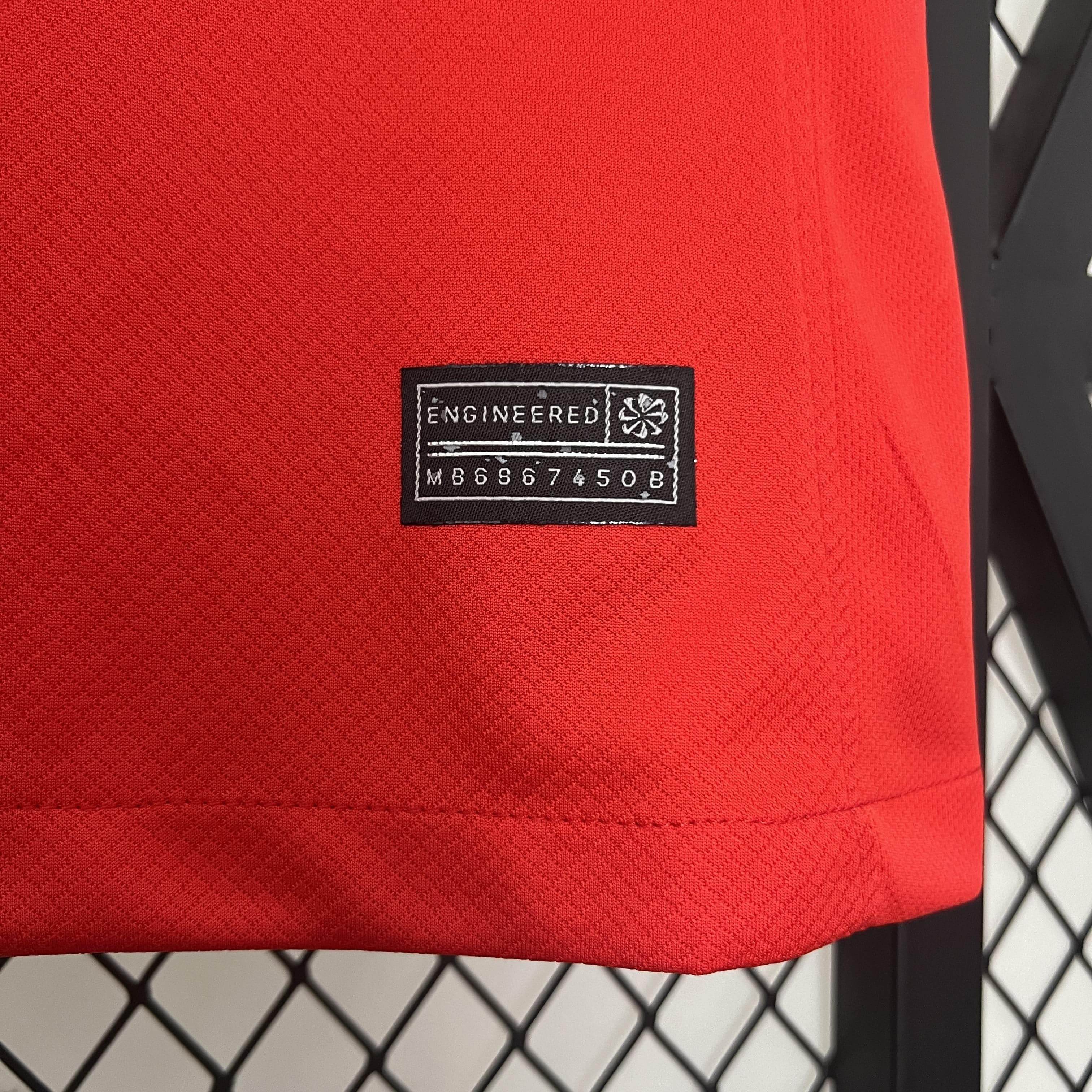 CAMISETA PORTUGAL l 2024 MUJER (VERSIÓN FAN) - ZonaCamisetas