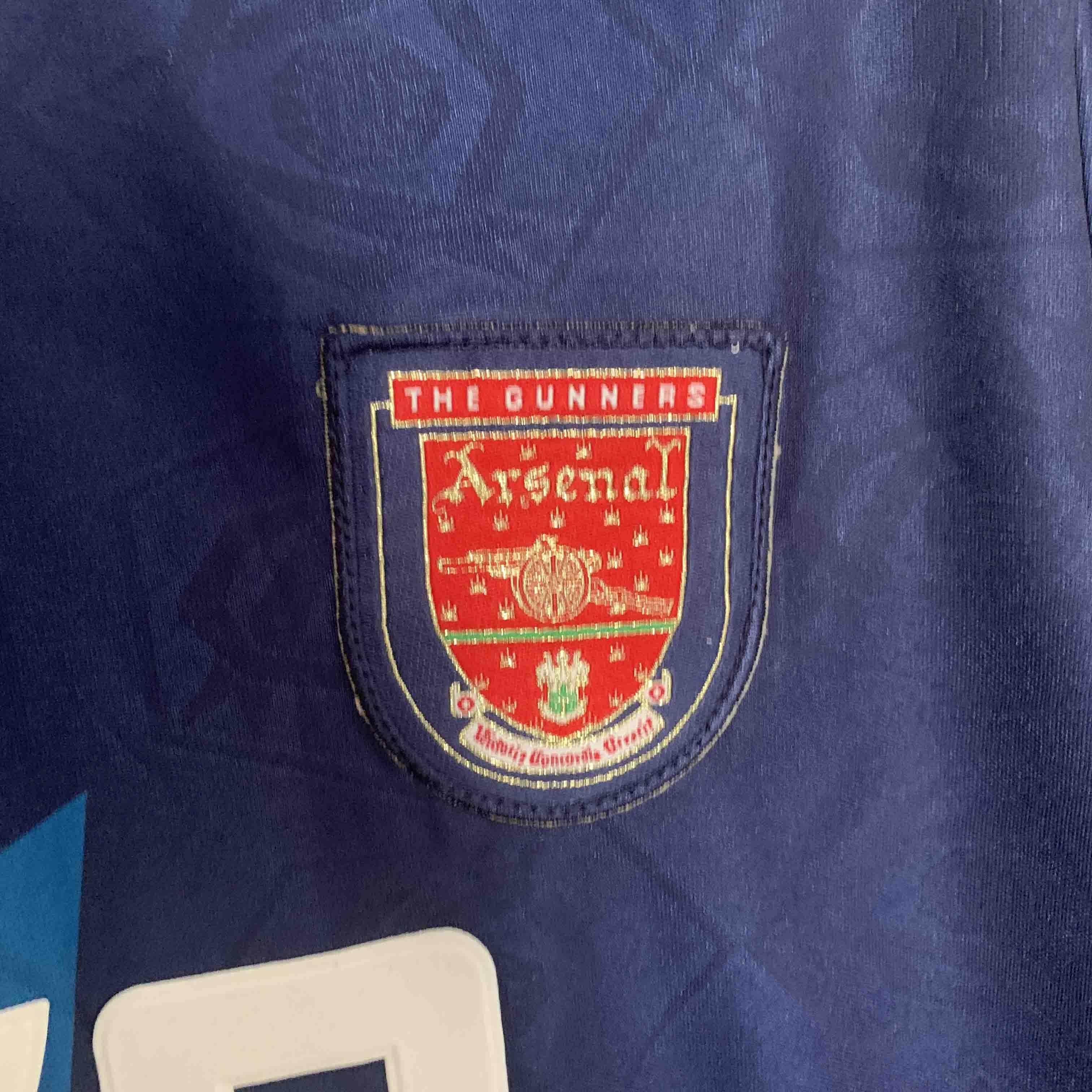 CAMISETA ARSENAL Il 95/96 HOMBRE (RETRO) MANGA LARGA - ZonaCamisetas